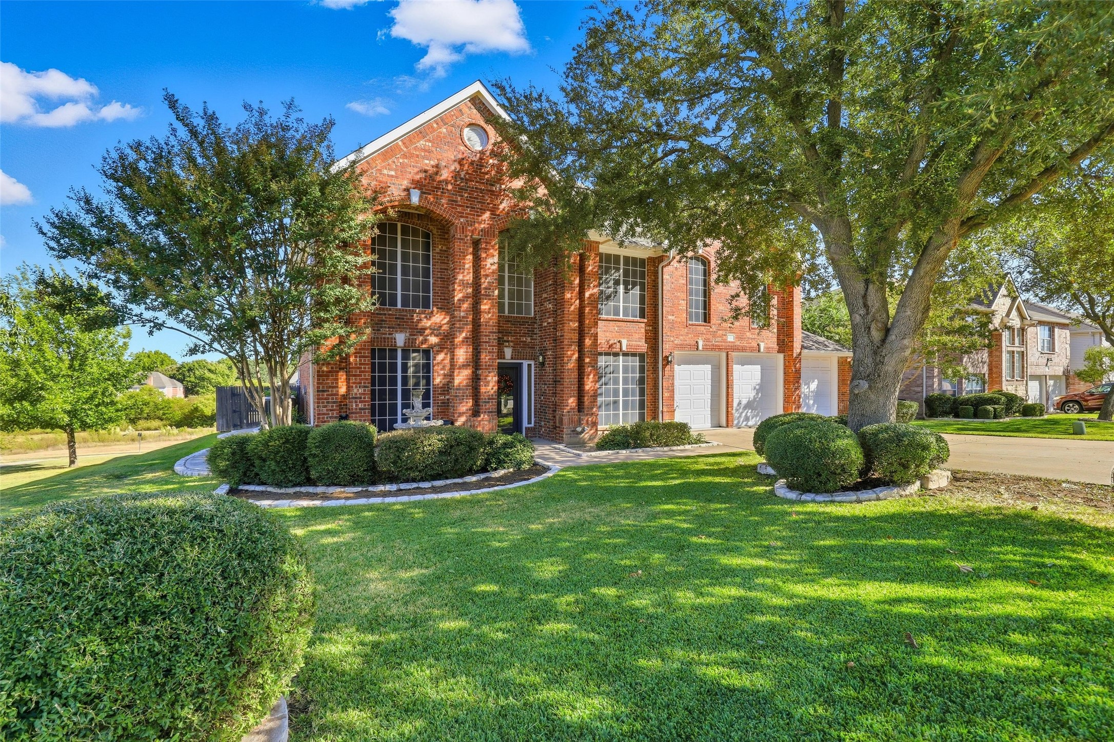 5212 Whisper Drive