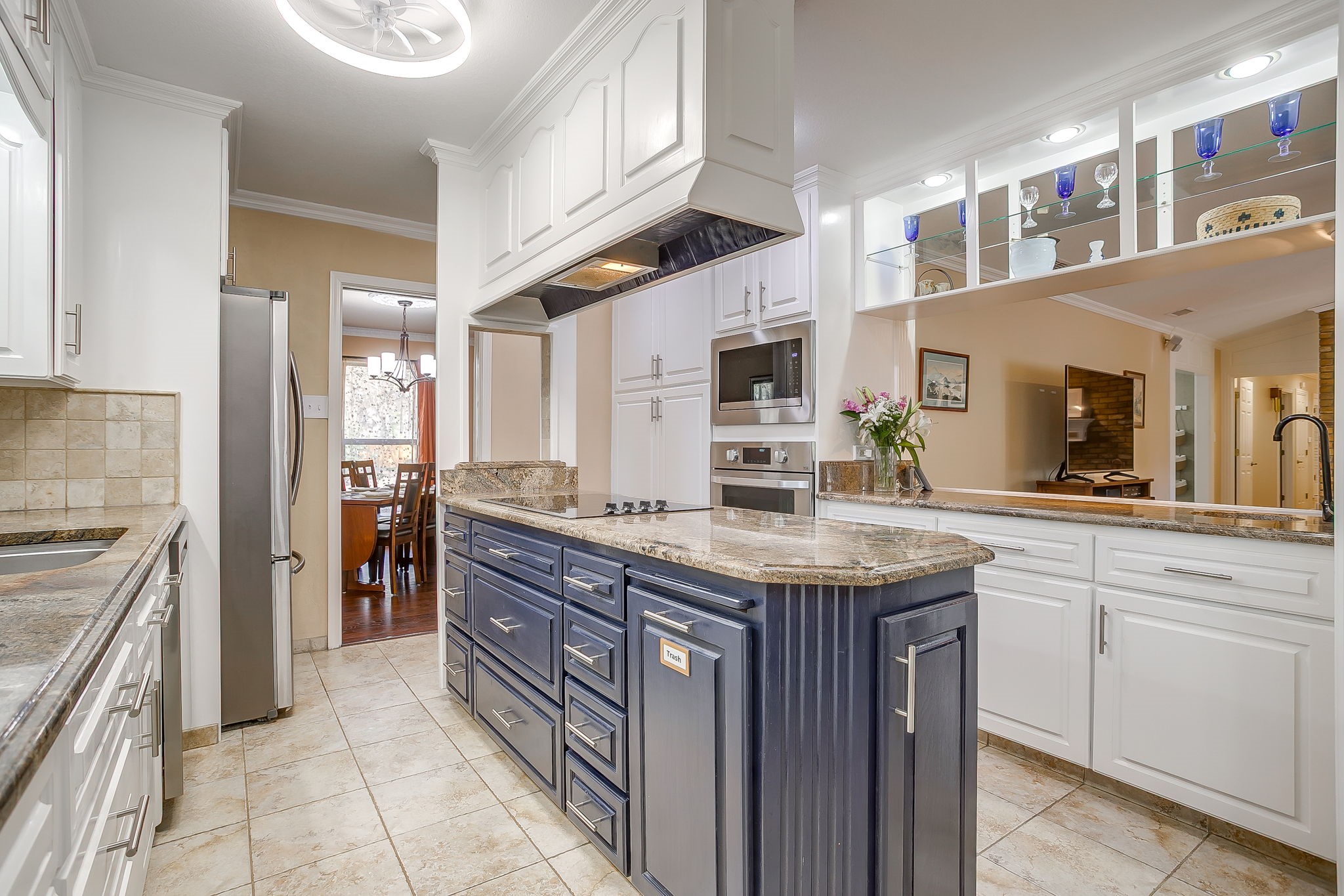 1205 Shady Creek Drive