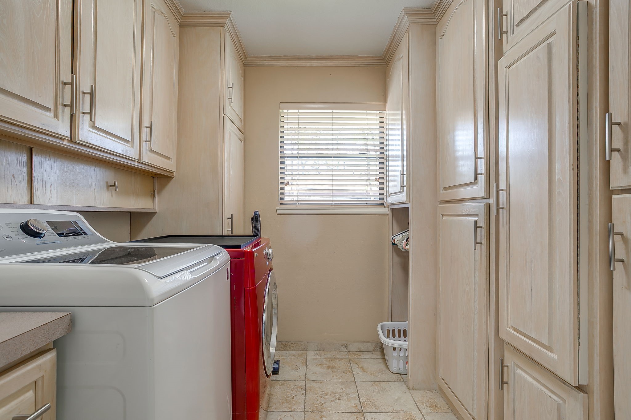 1205 Shady Creek Drive