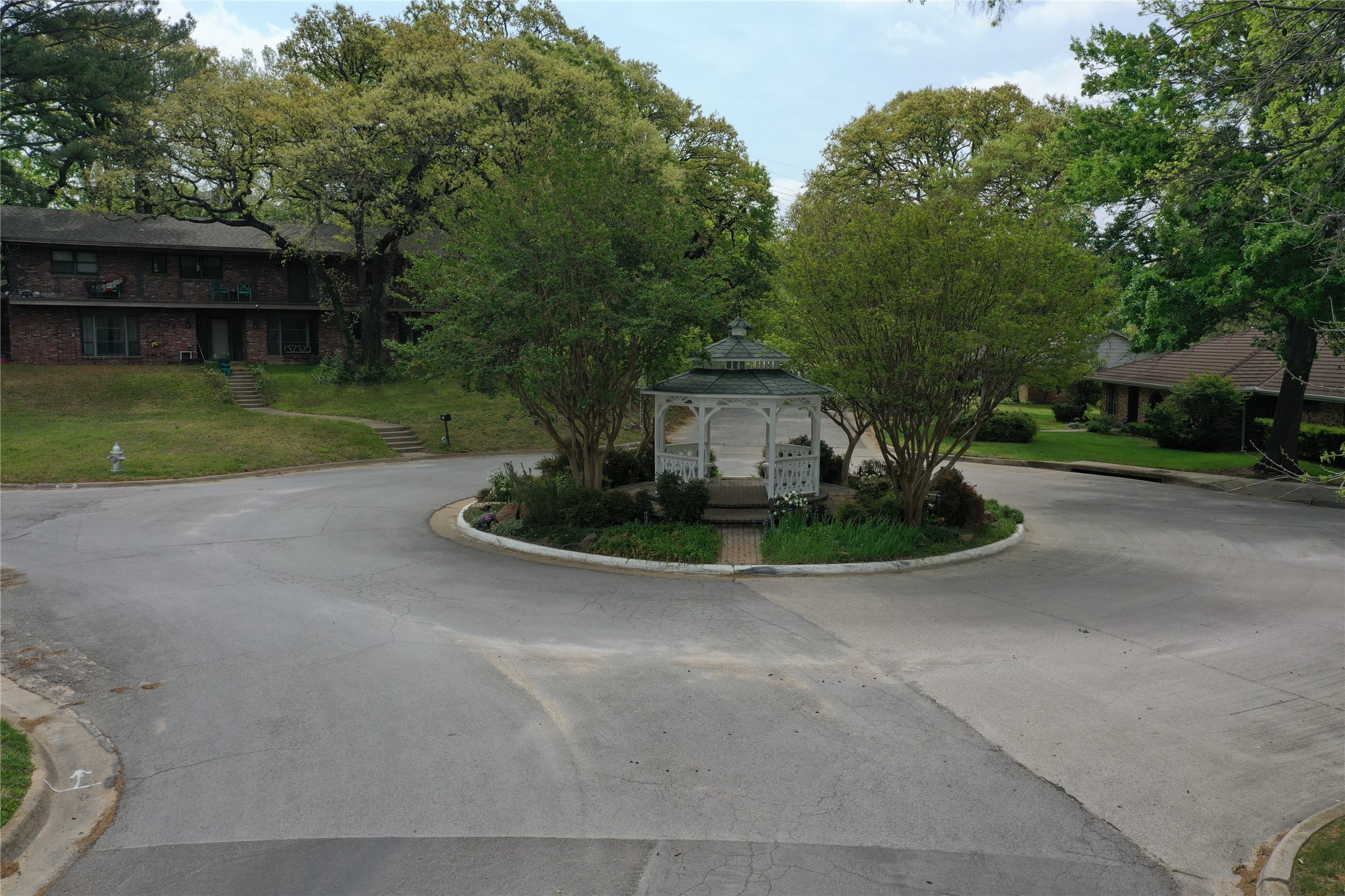 1205 Shady Creek Drive