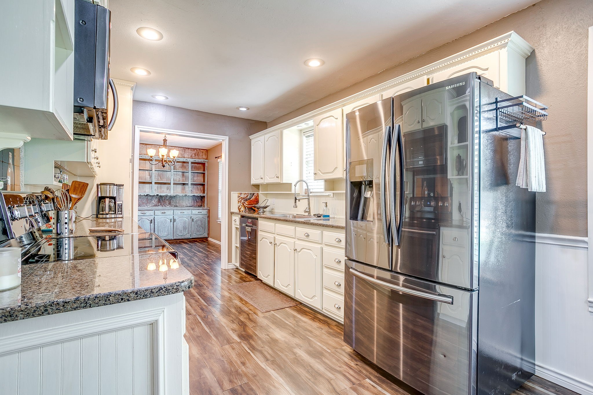 406 Country Club Drive