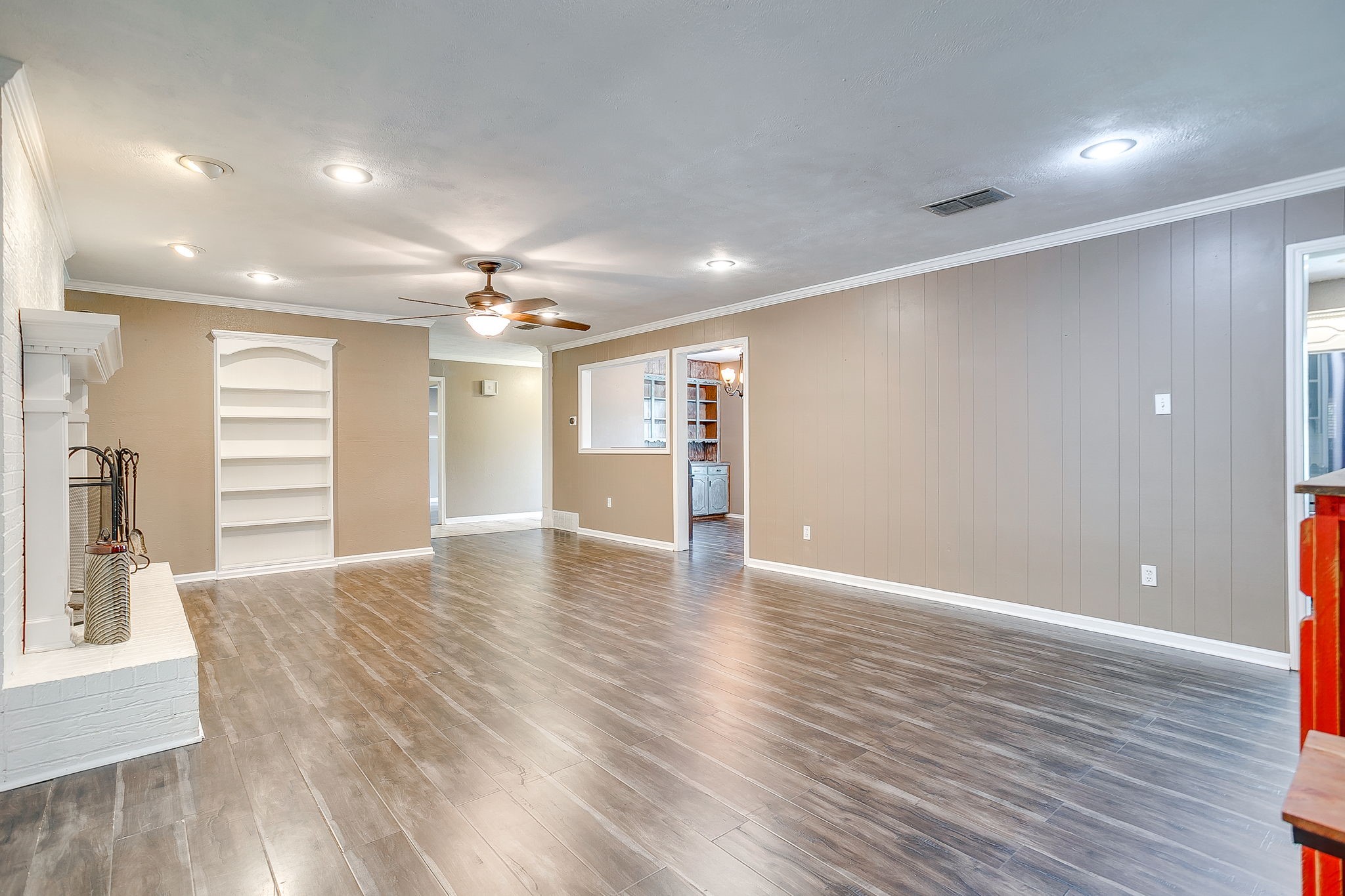 406 Country Club Drive