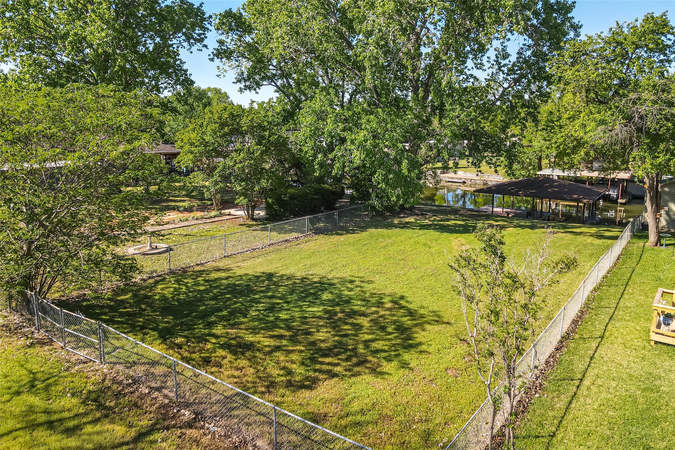 3412 Tahitian Court
