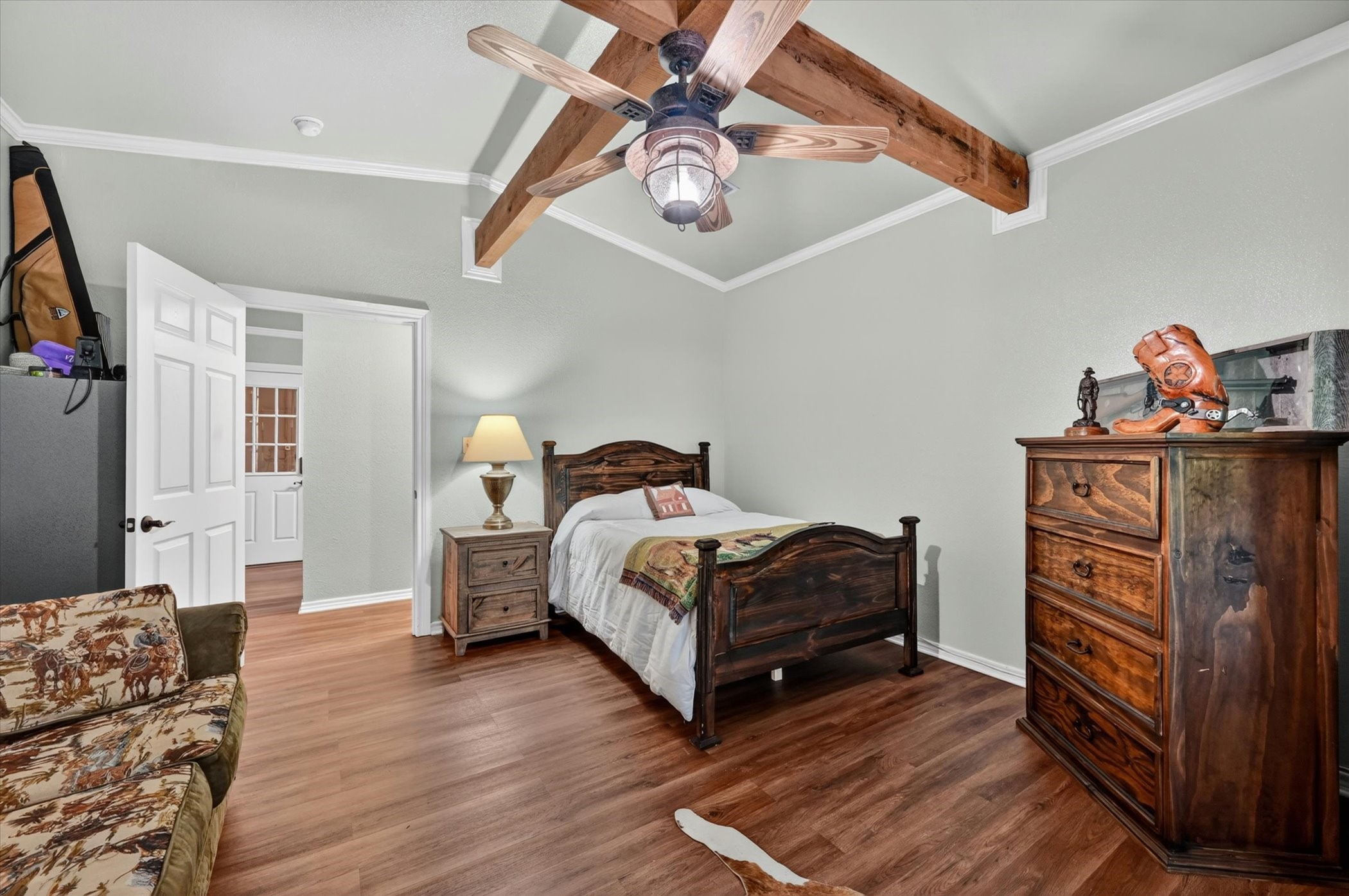 1290 Fox Lane