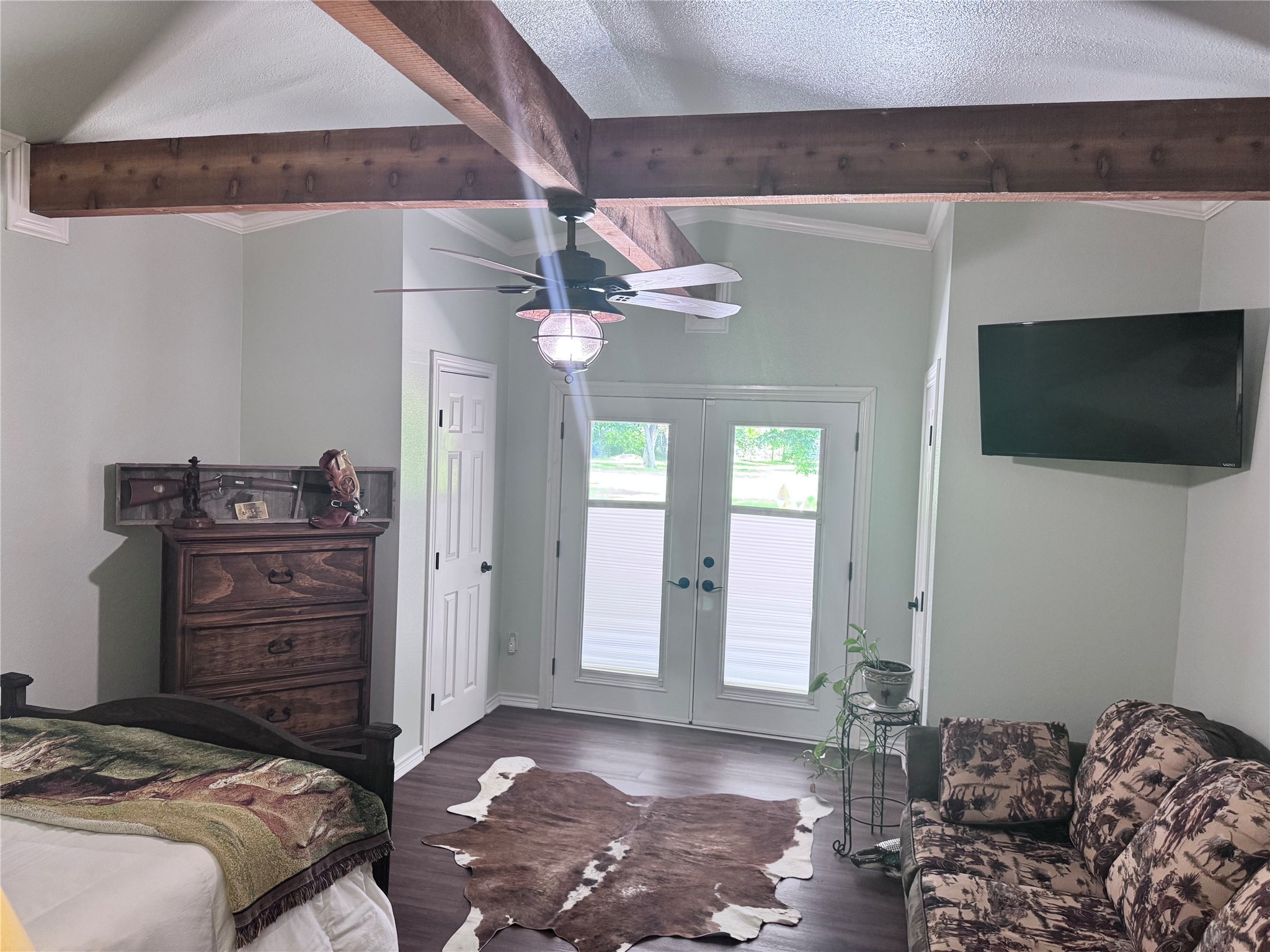 1290 Fox Lane