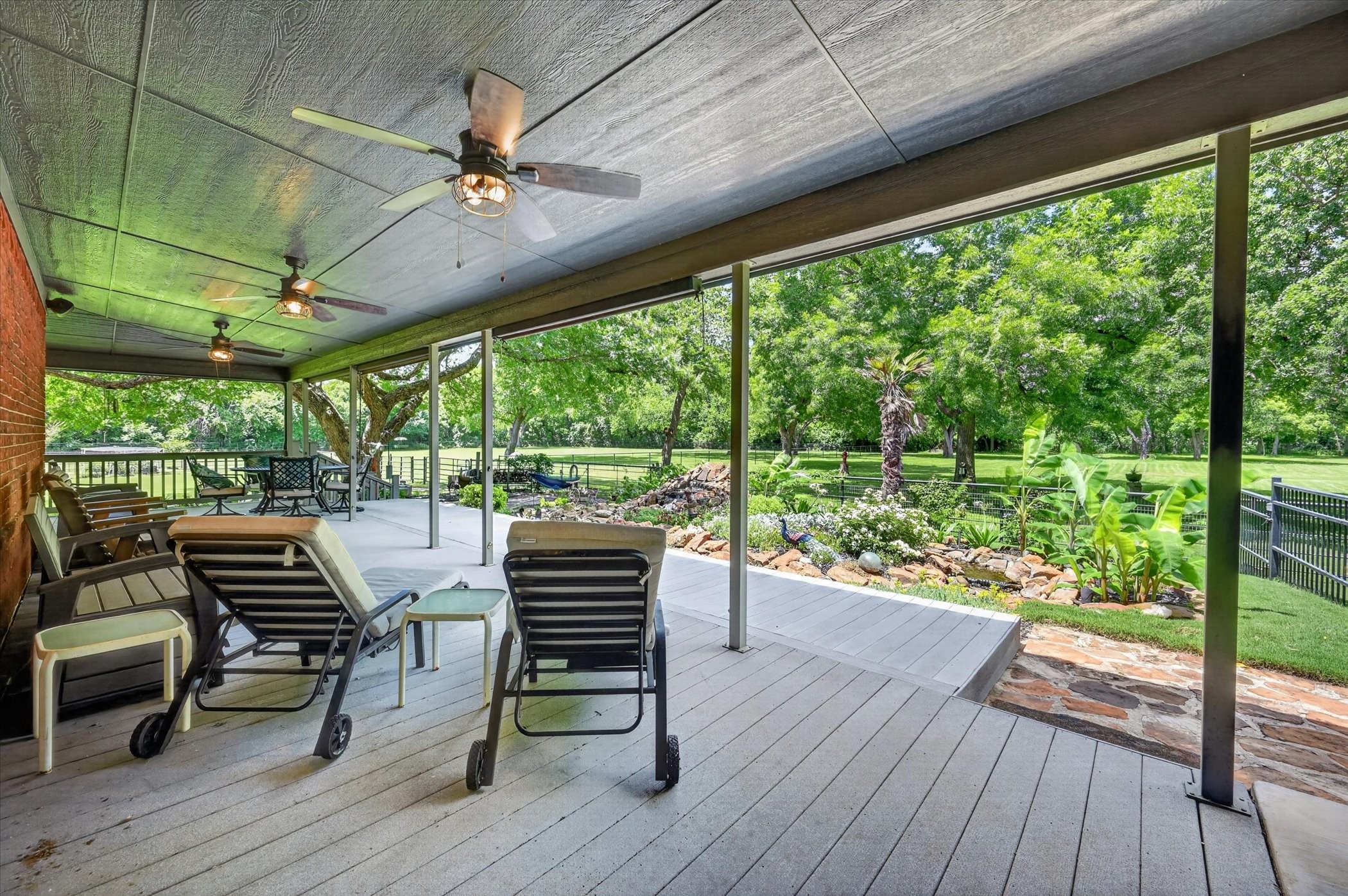 1290 Fox Lane