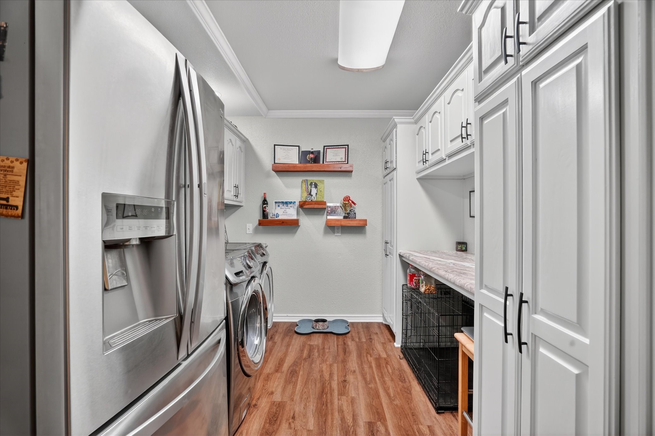 1290 Fox Lane