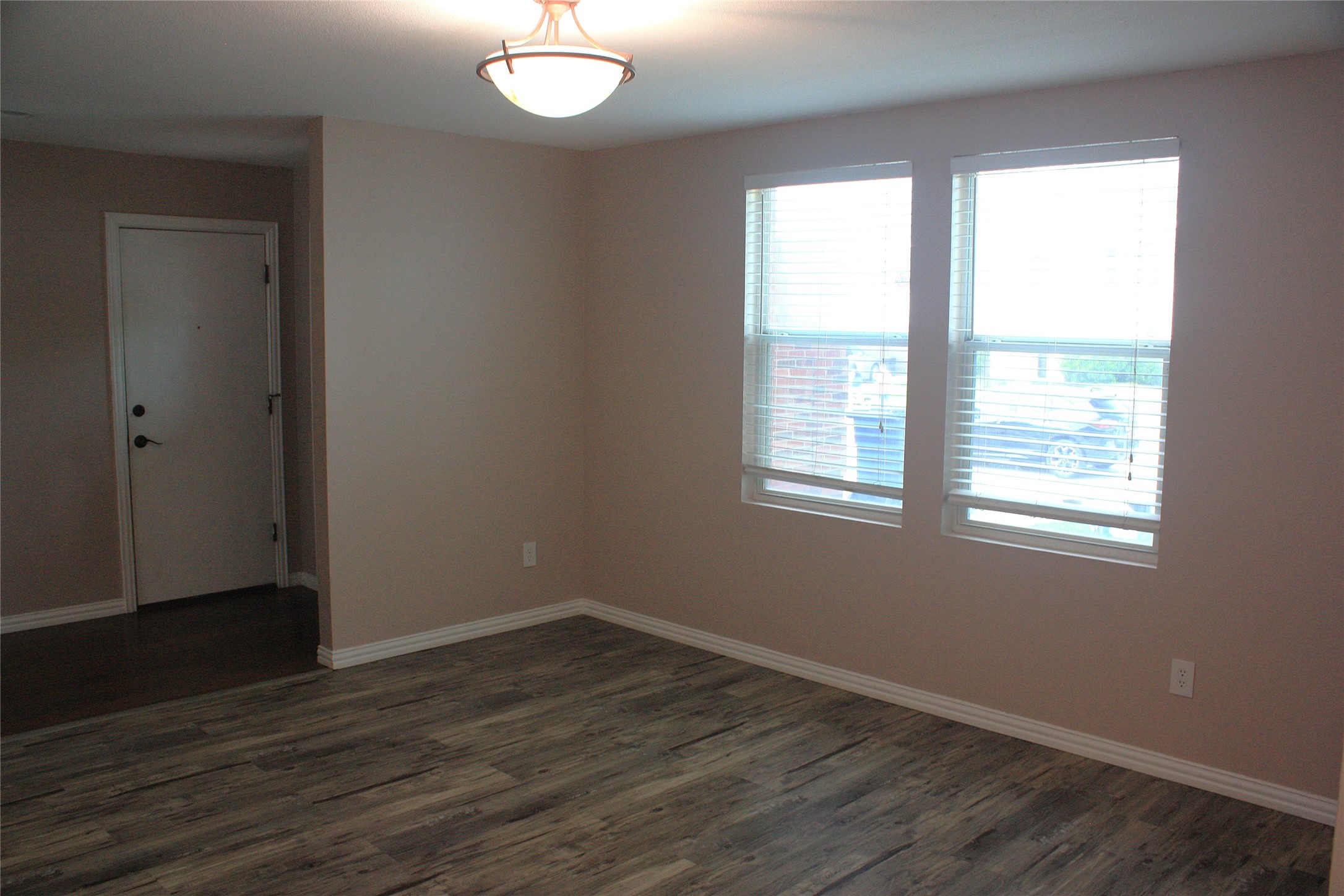 1328 Dandelion Trail