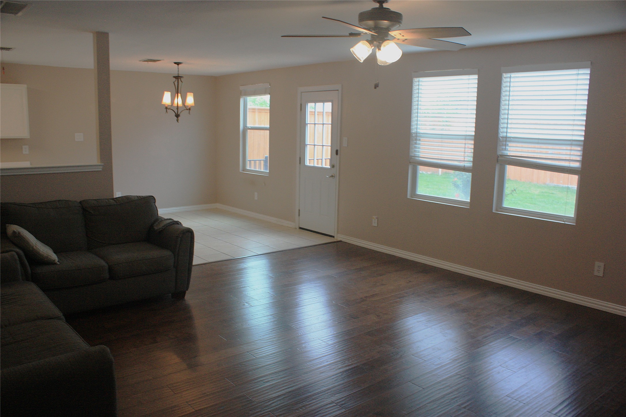 1328 Dandelion Trail