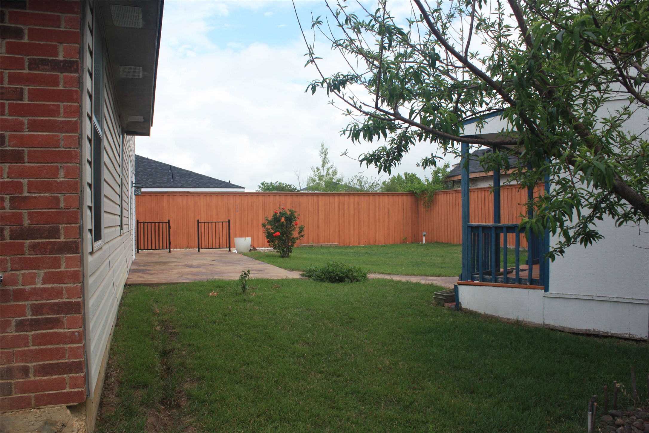 1328 Dandelion Trail
