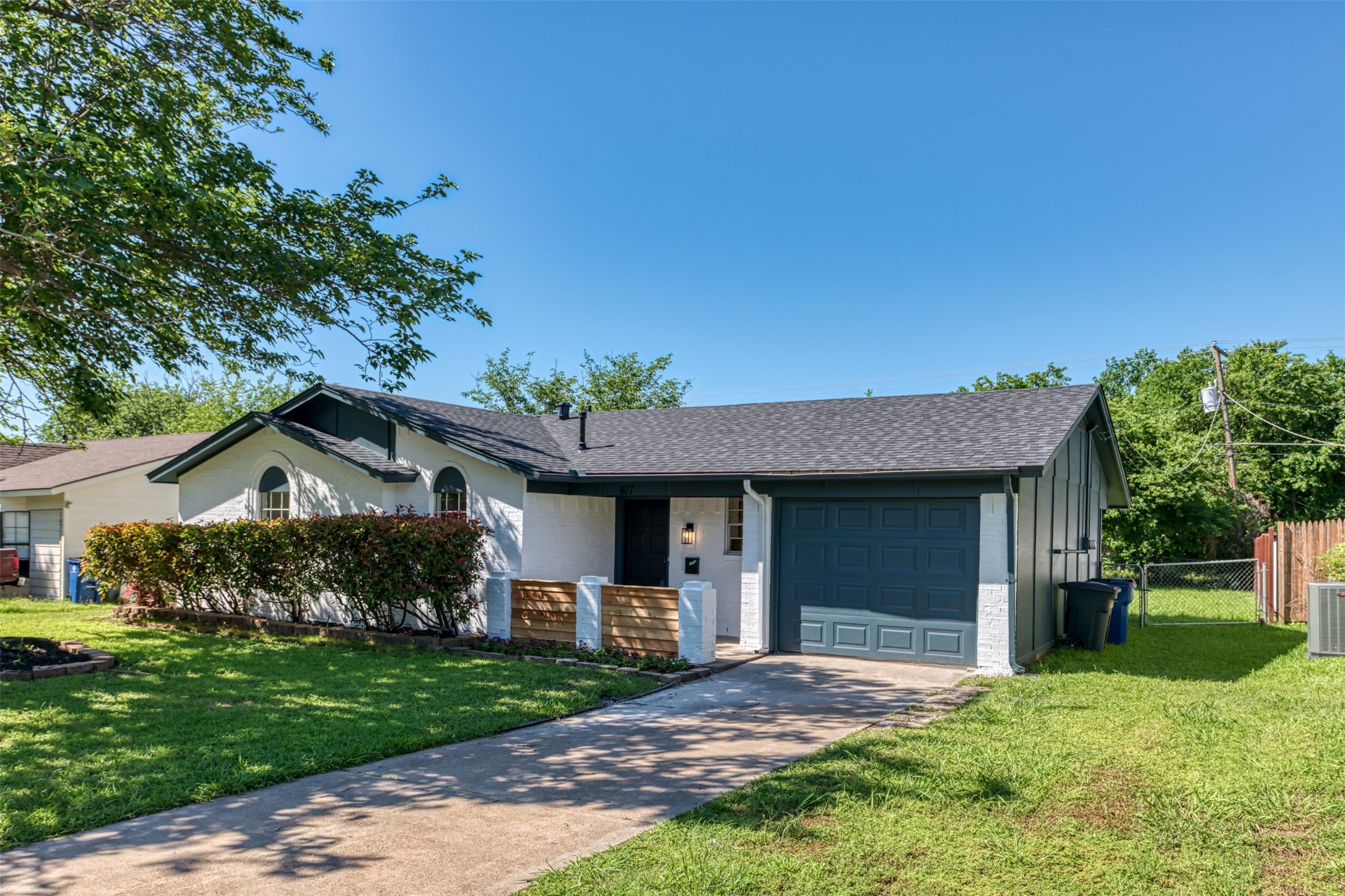 617 NW Newton Drive