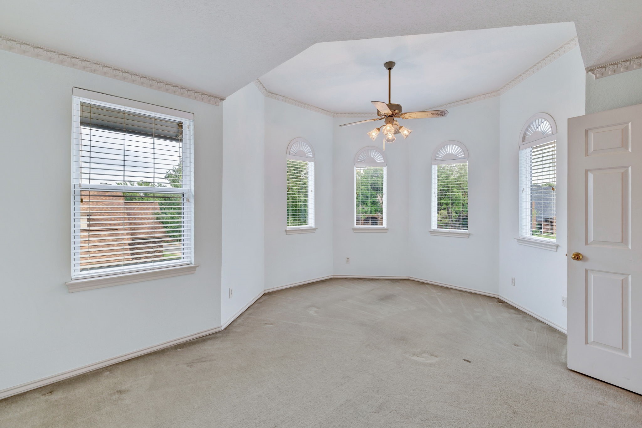 1312 Plantation Drive S