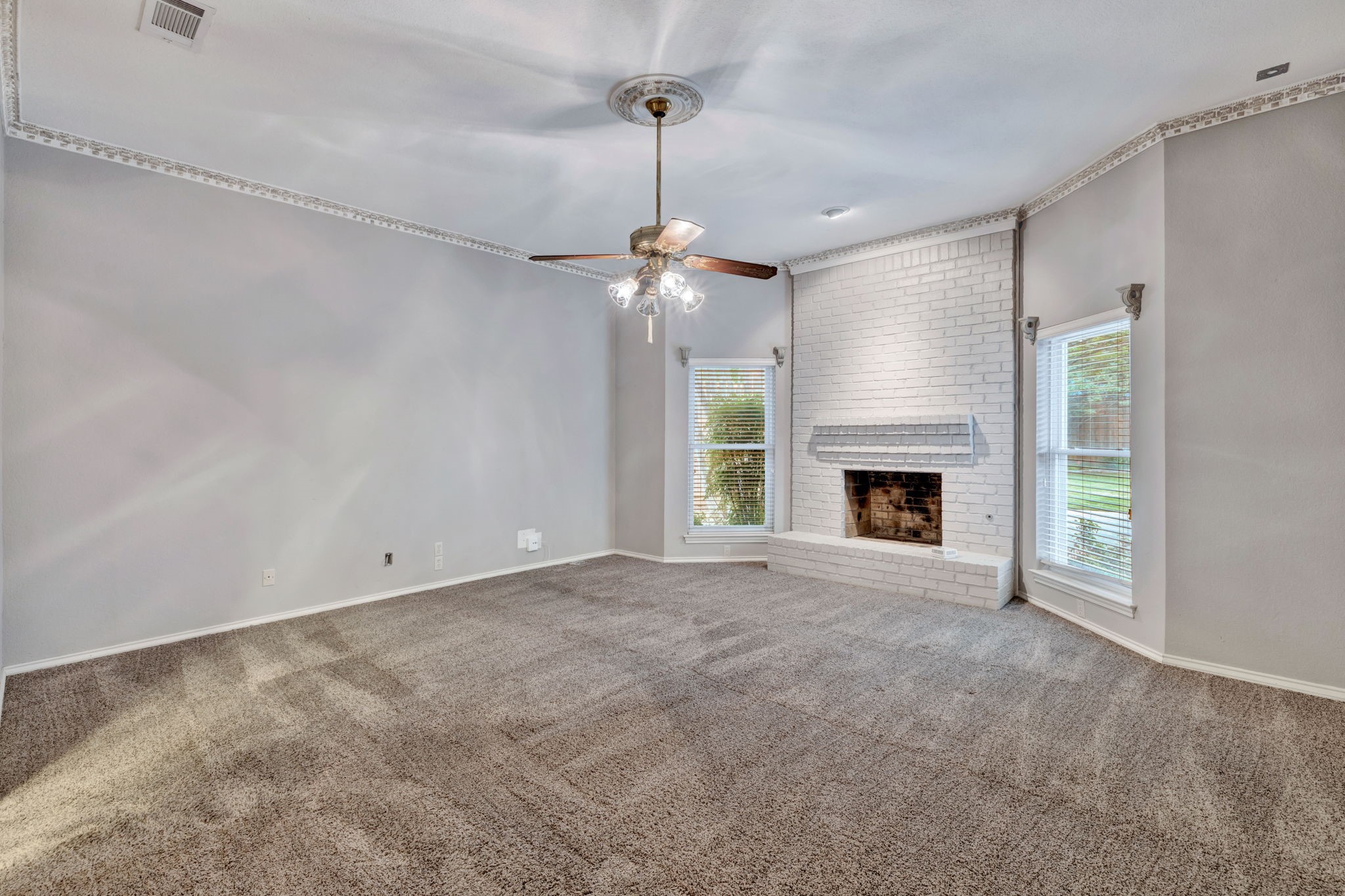 1312 Plantation Drive S