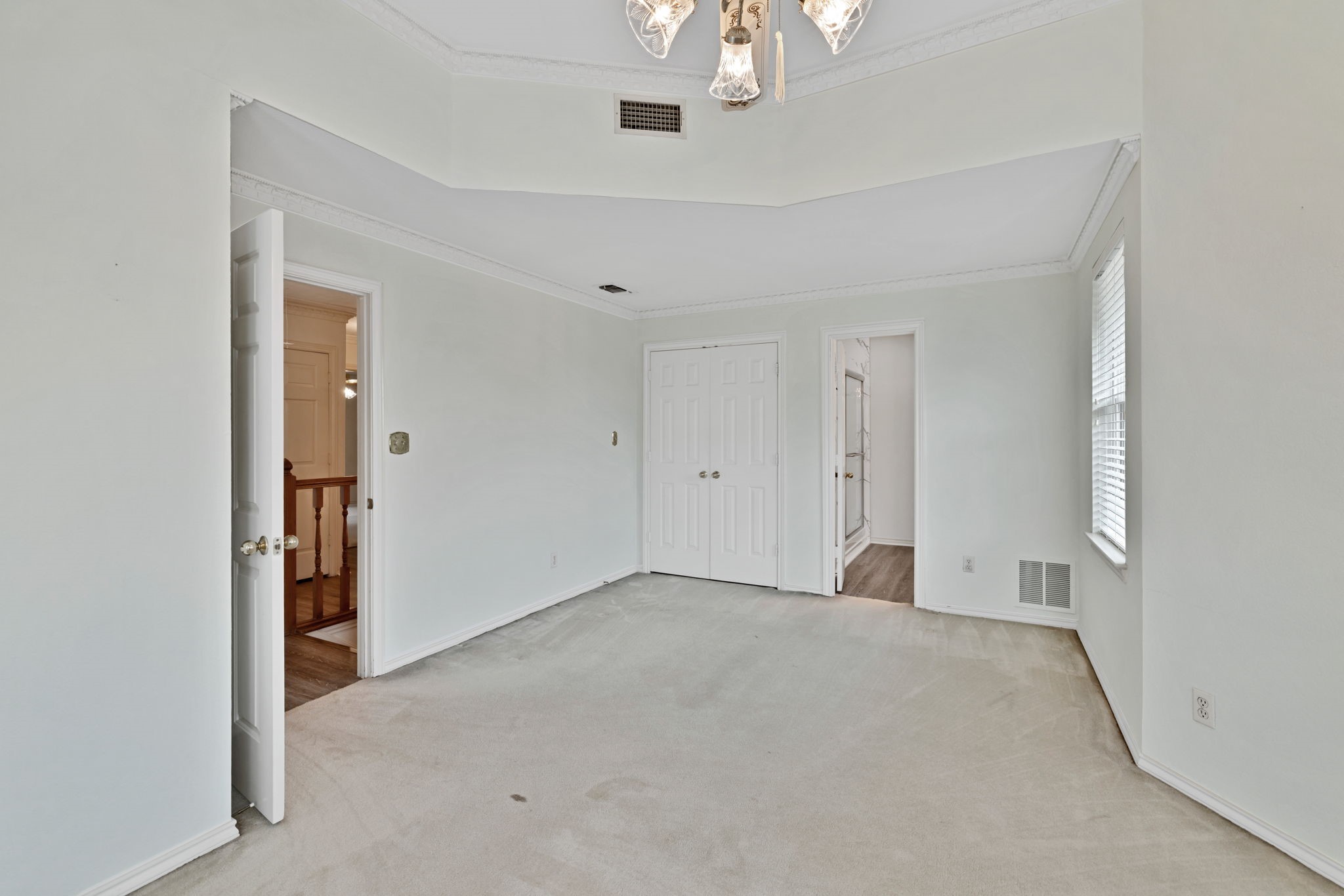 1312 Plantation Drive S