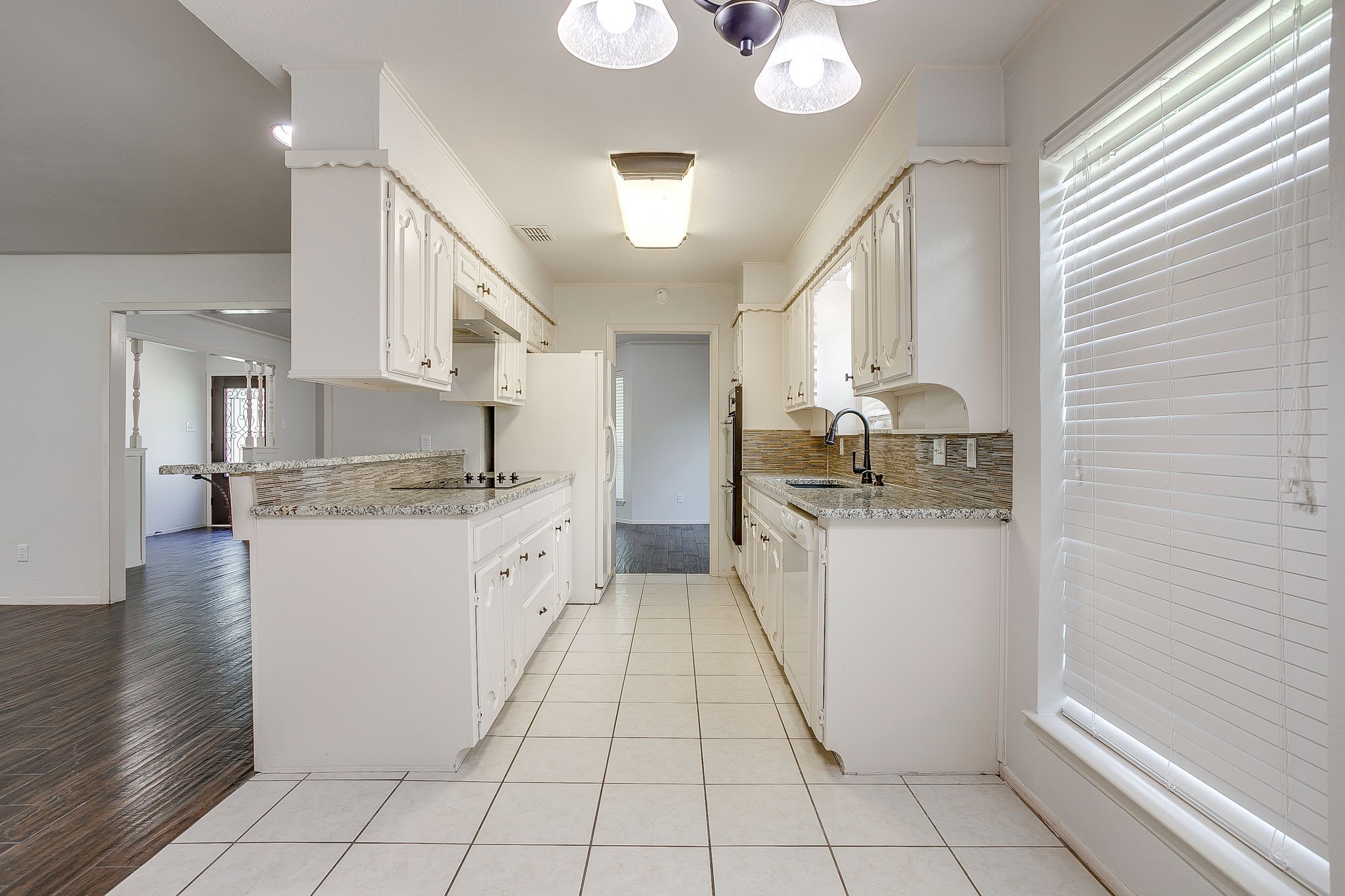 802 Shady Creek Drive