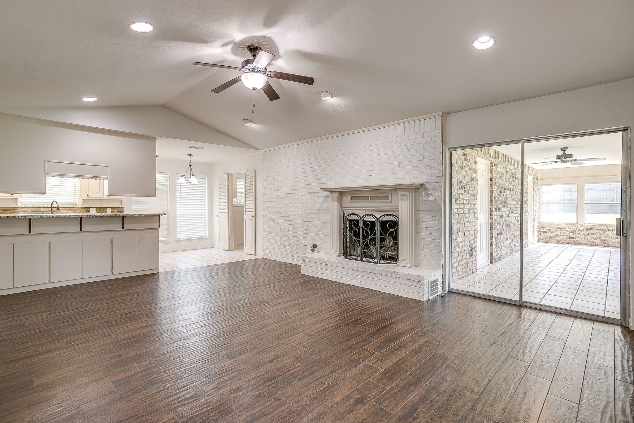 802 Shady Creek Drive