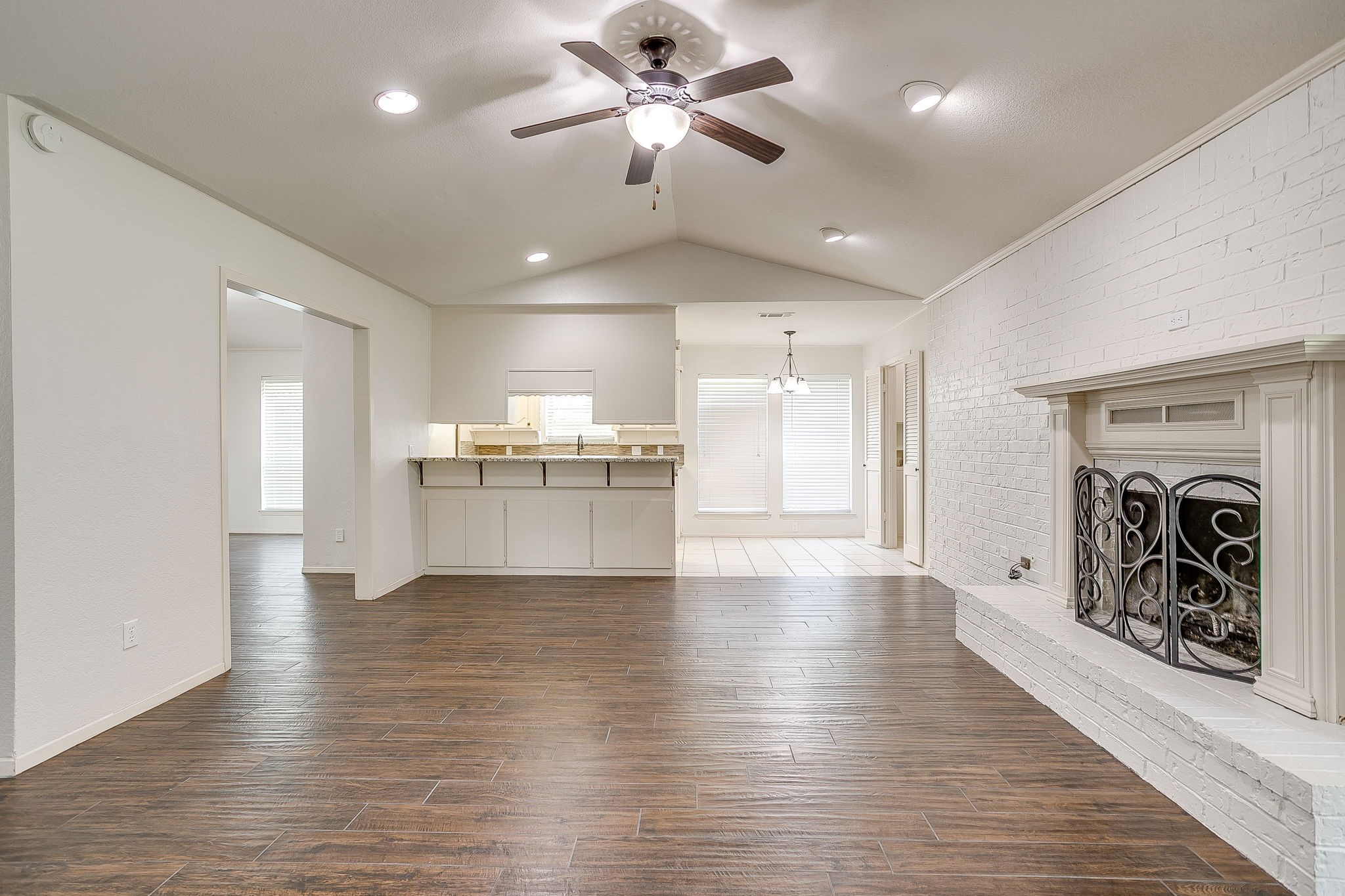 802 Shady Creek Drive