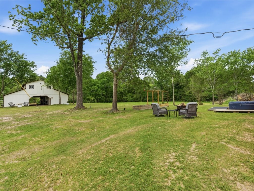 1085 Dukes Road