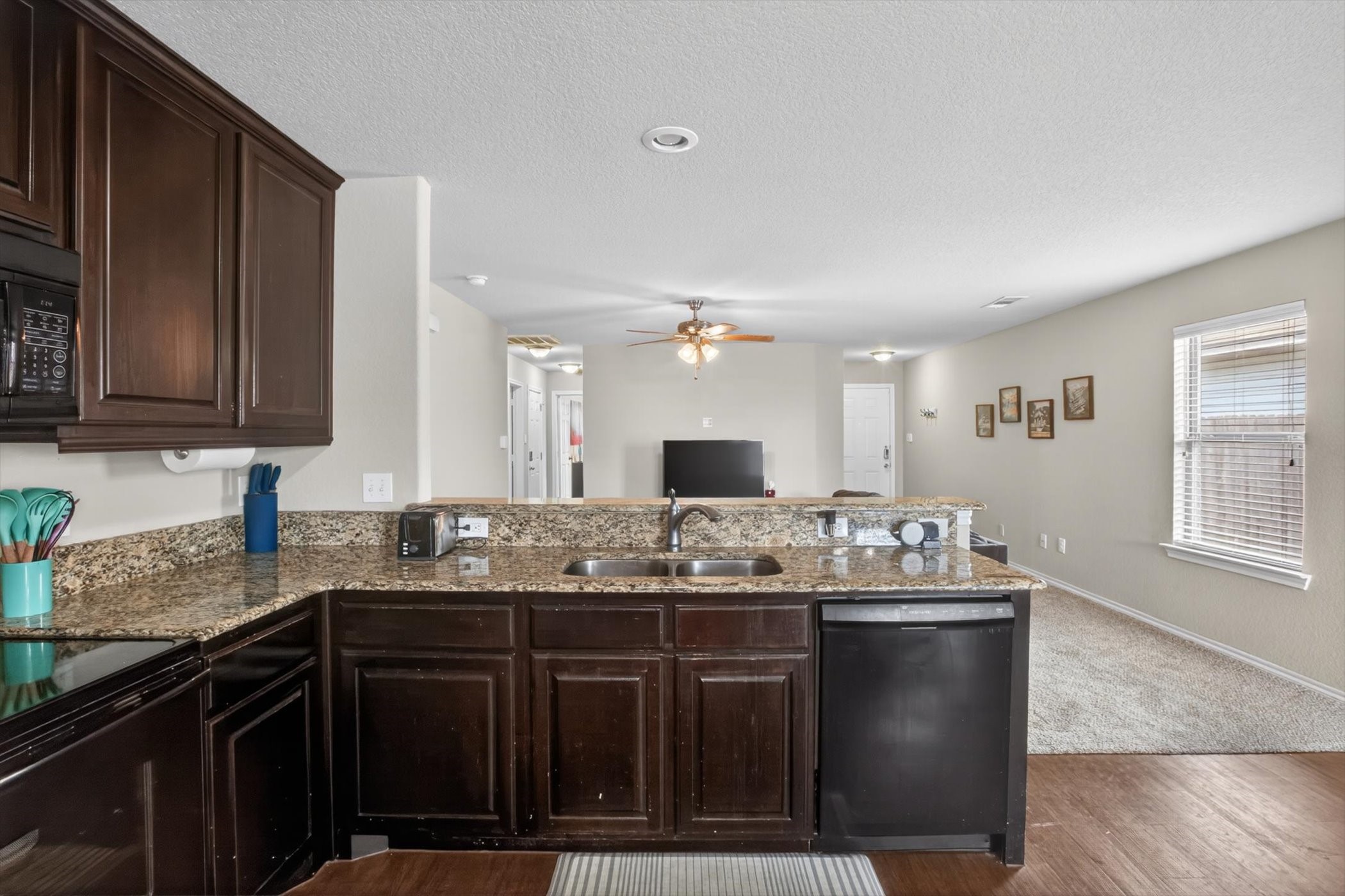 1609 Village Park Trail