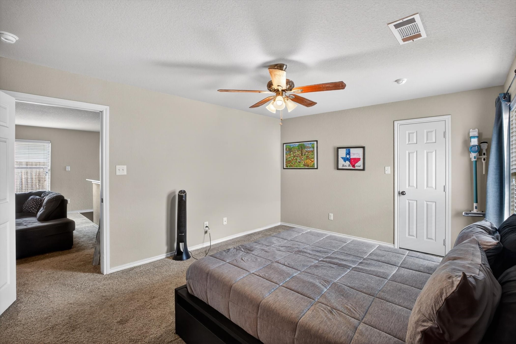1609 Village Park Trail