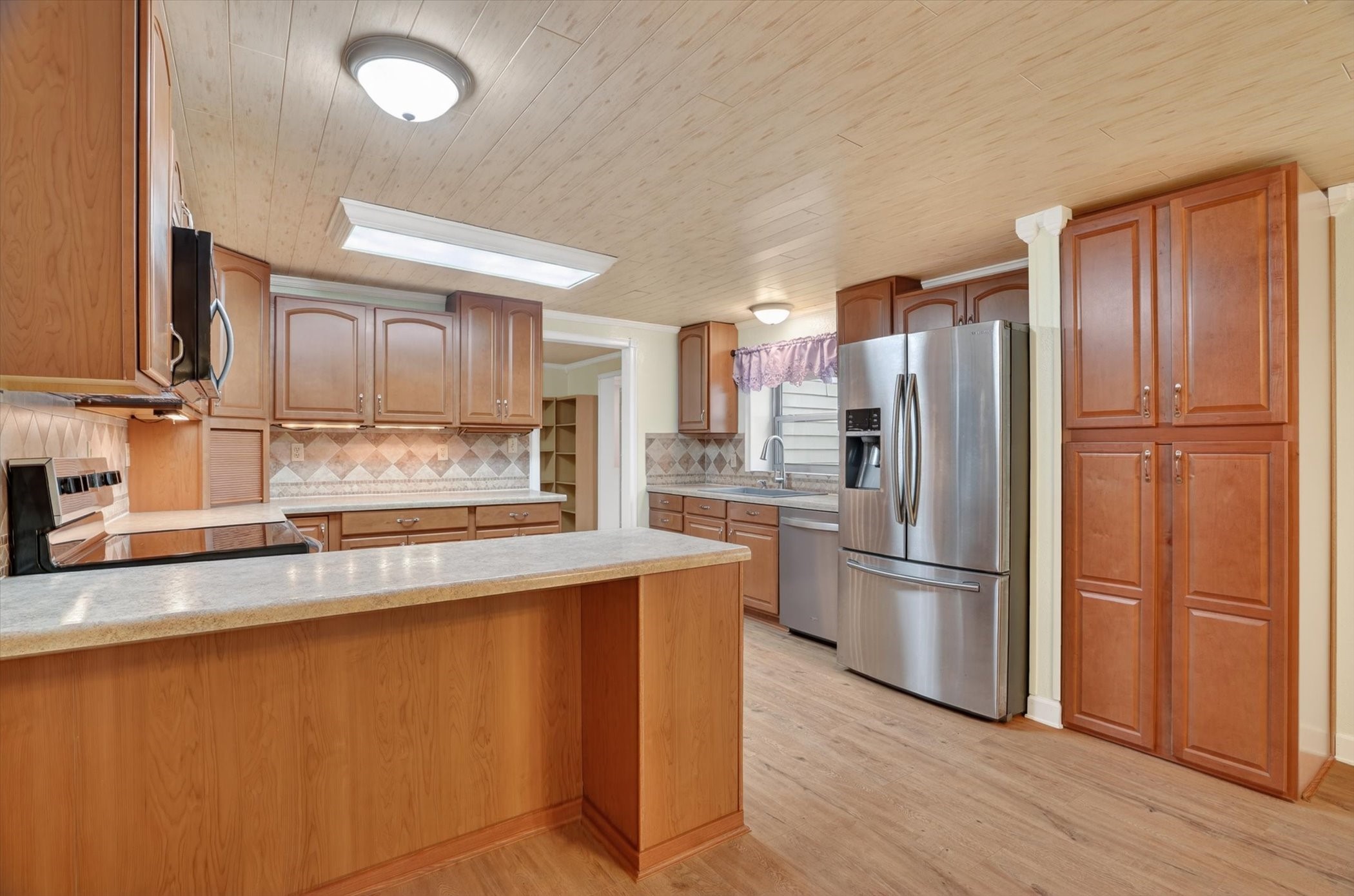 7757 Berry Road