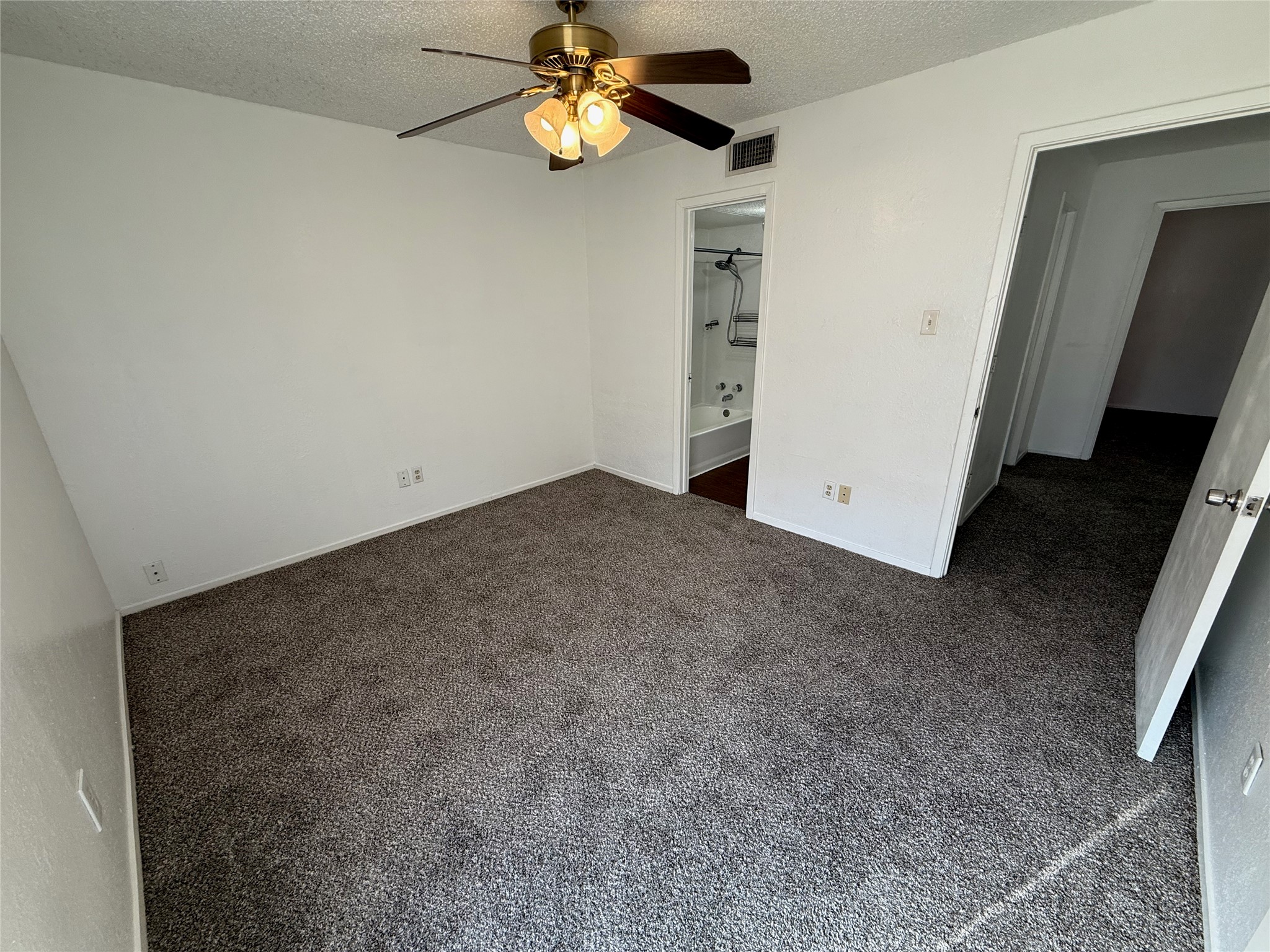 422 W 4th Street
