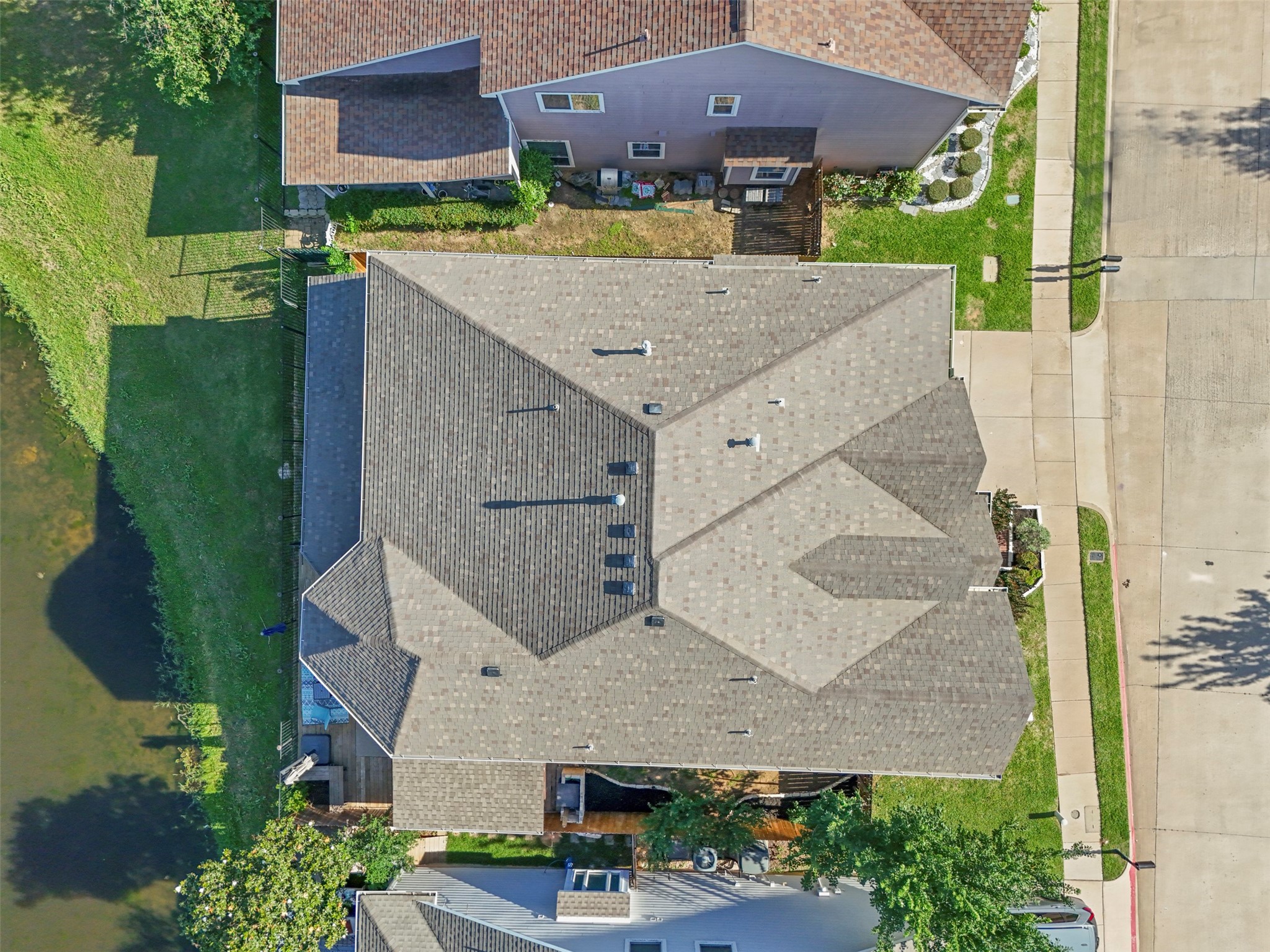 2302 Grizzly Run Lane