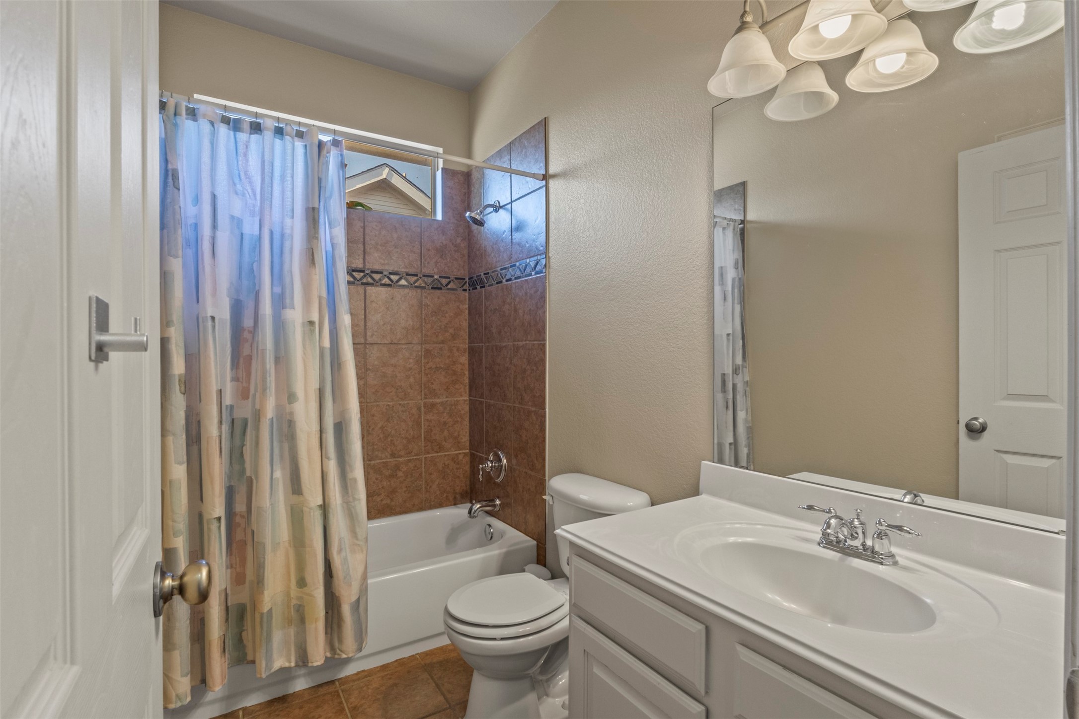 2302 Grizzly Run Lane