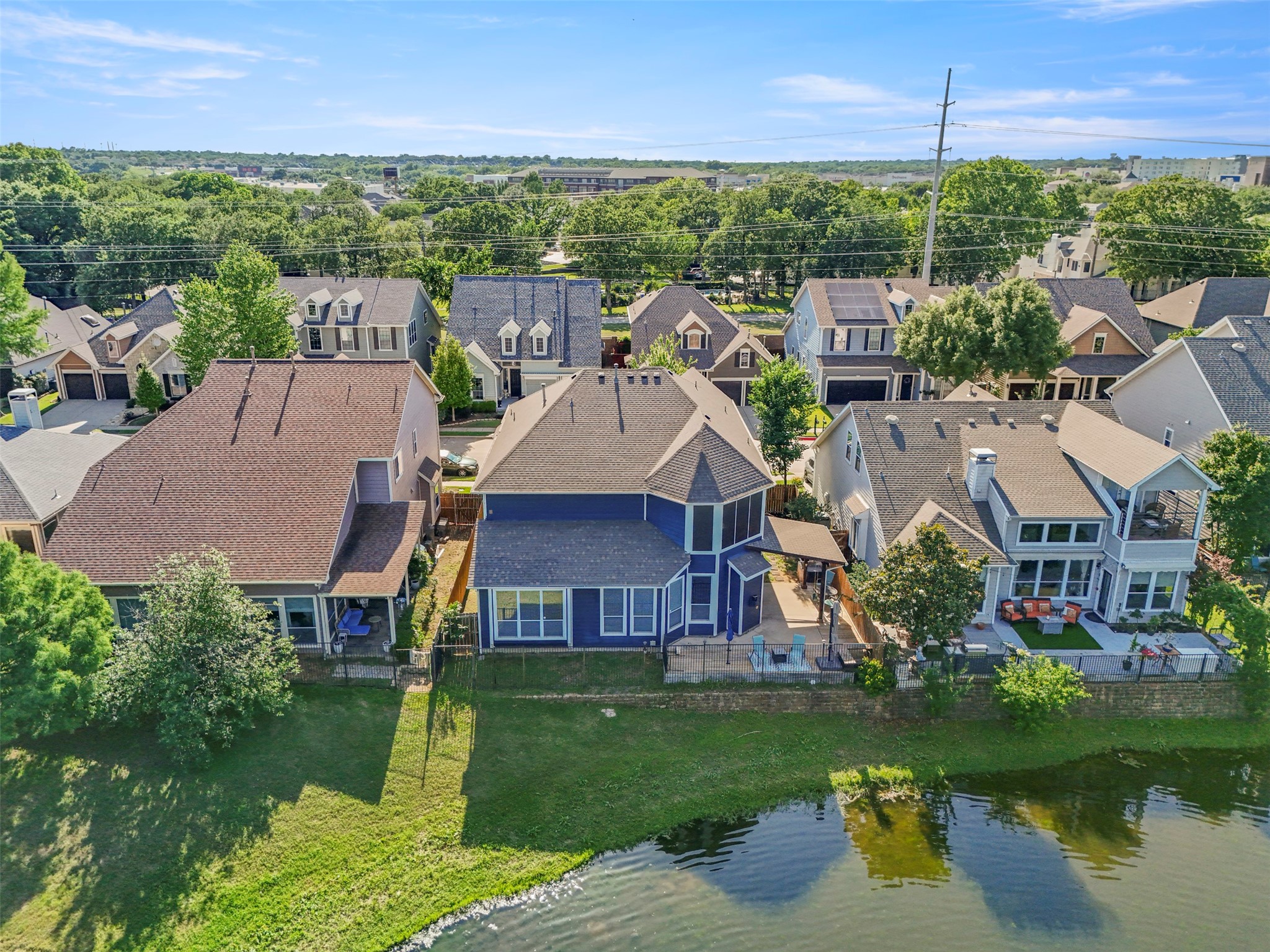 2302 Grizzly Run Lane