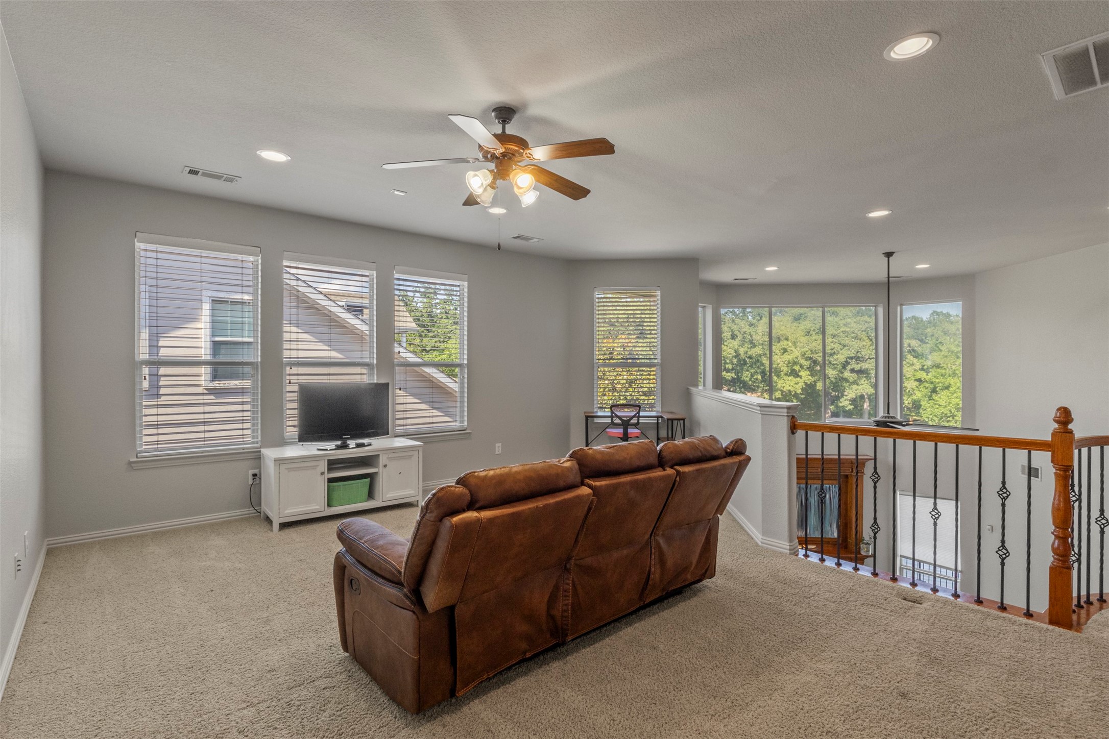 2302 Grizzly Run Lane