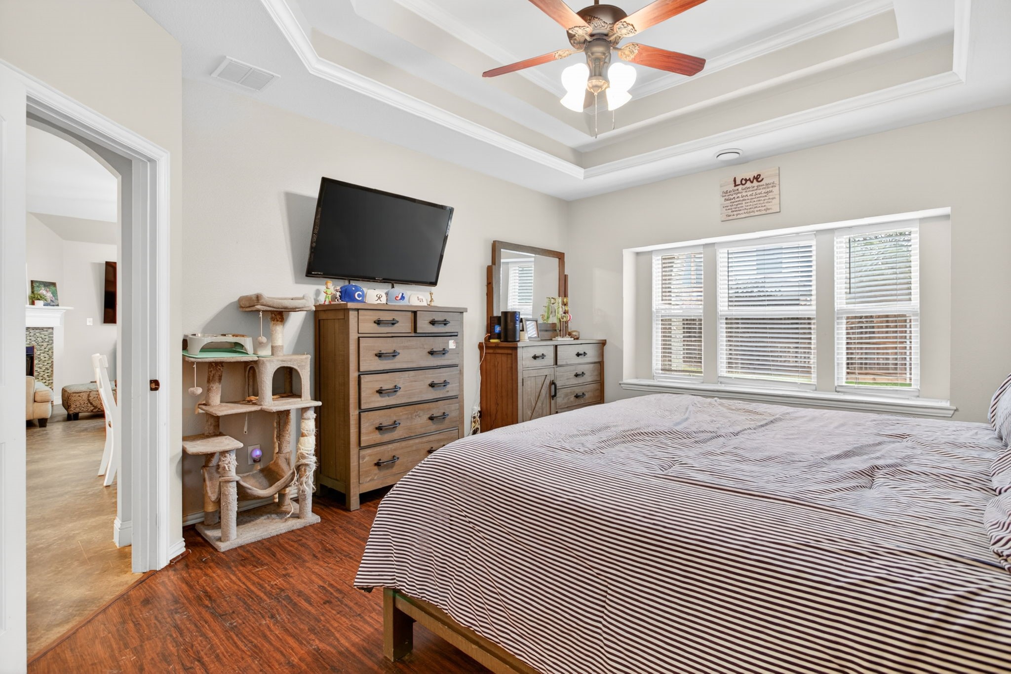 1227 Belle Meade Way