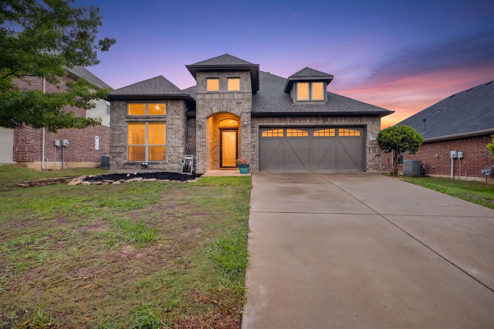 1227 Belle Meade Way