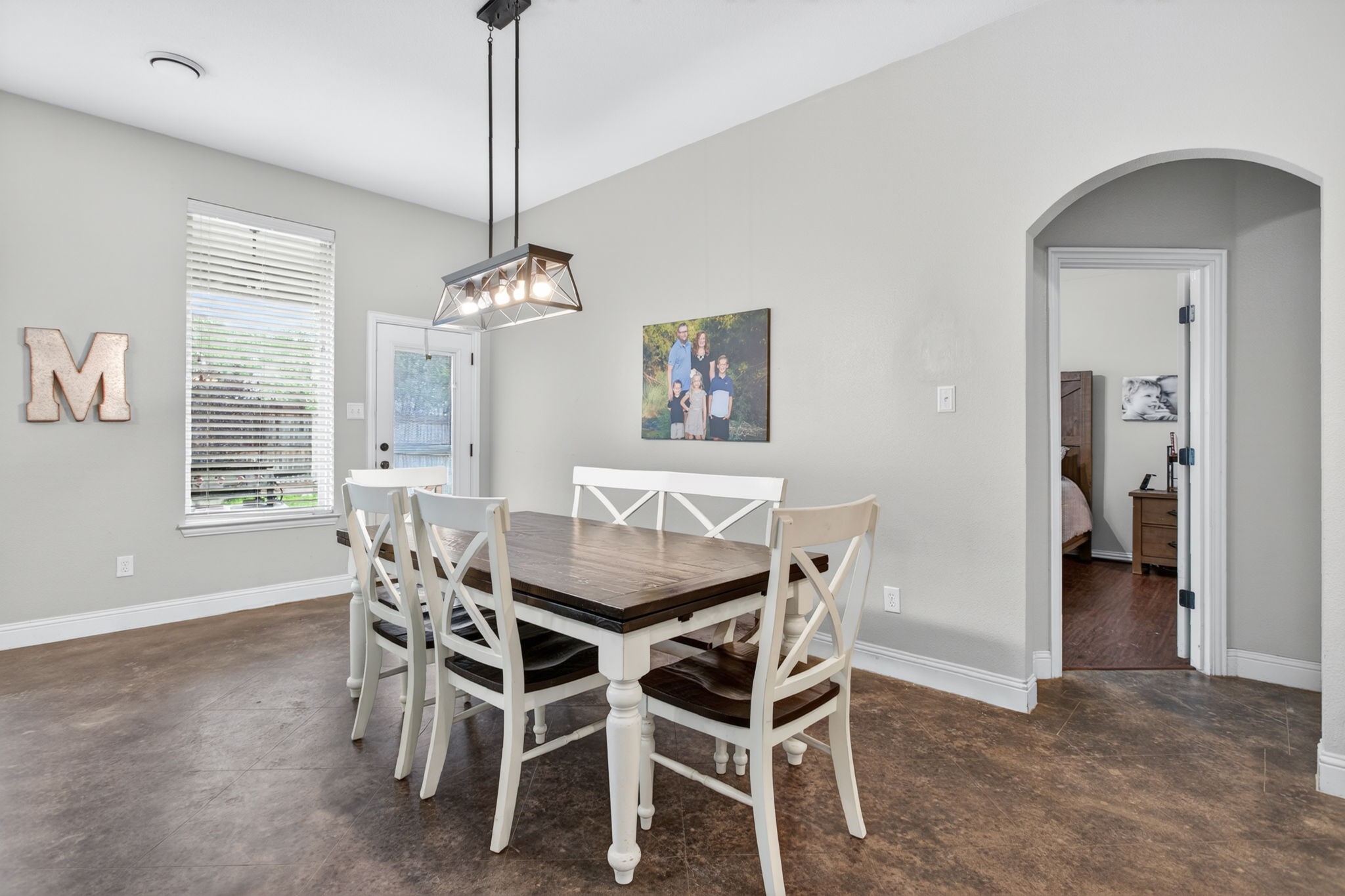 1227 Belle Meade Way