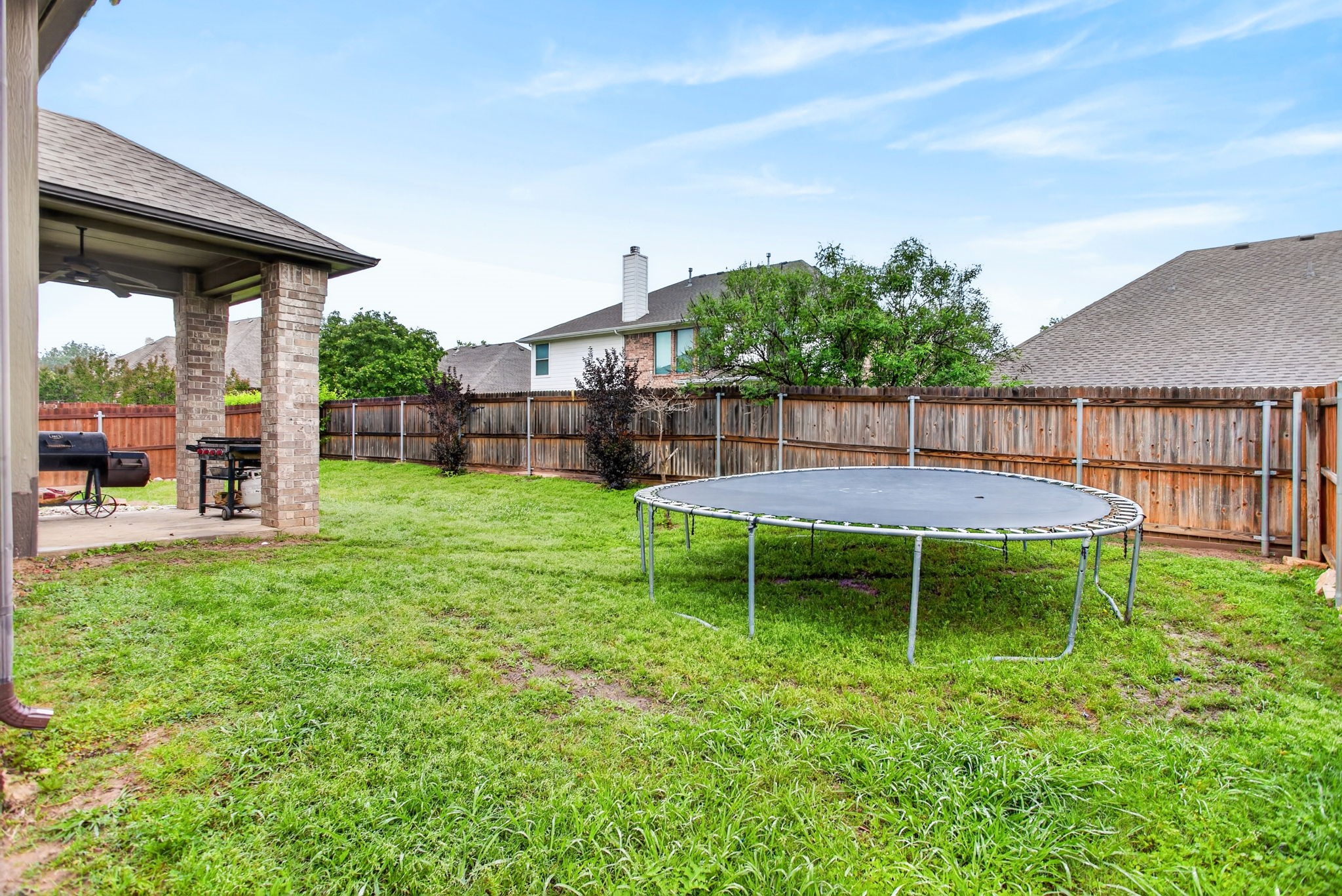 1227 Belle Meade Way