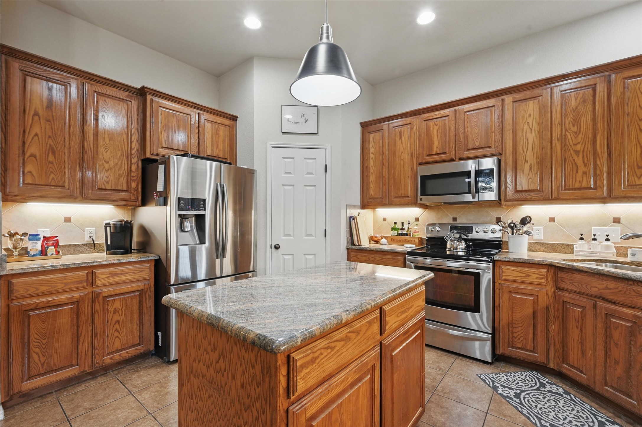 931 White Marlin Drive