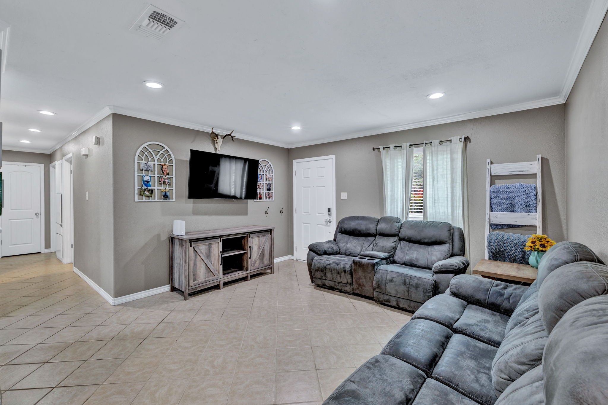 732 Hillside Drive