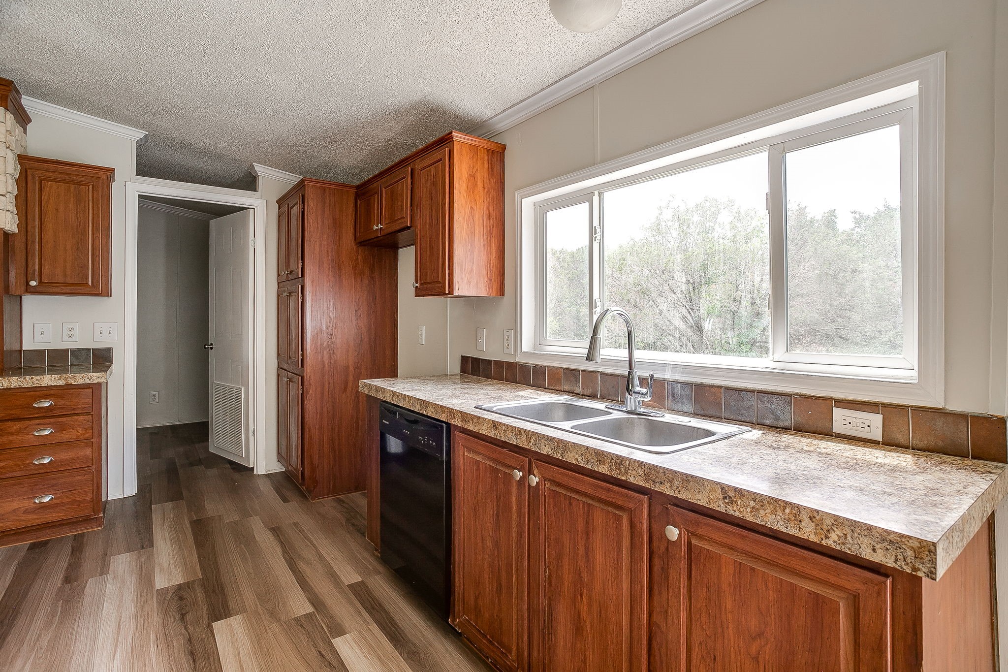 428 Brazos Mountain Drive
