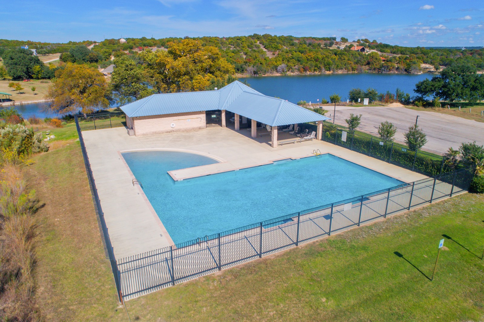 620 Anglers Point