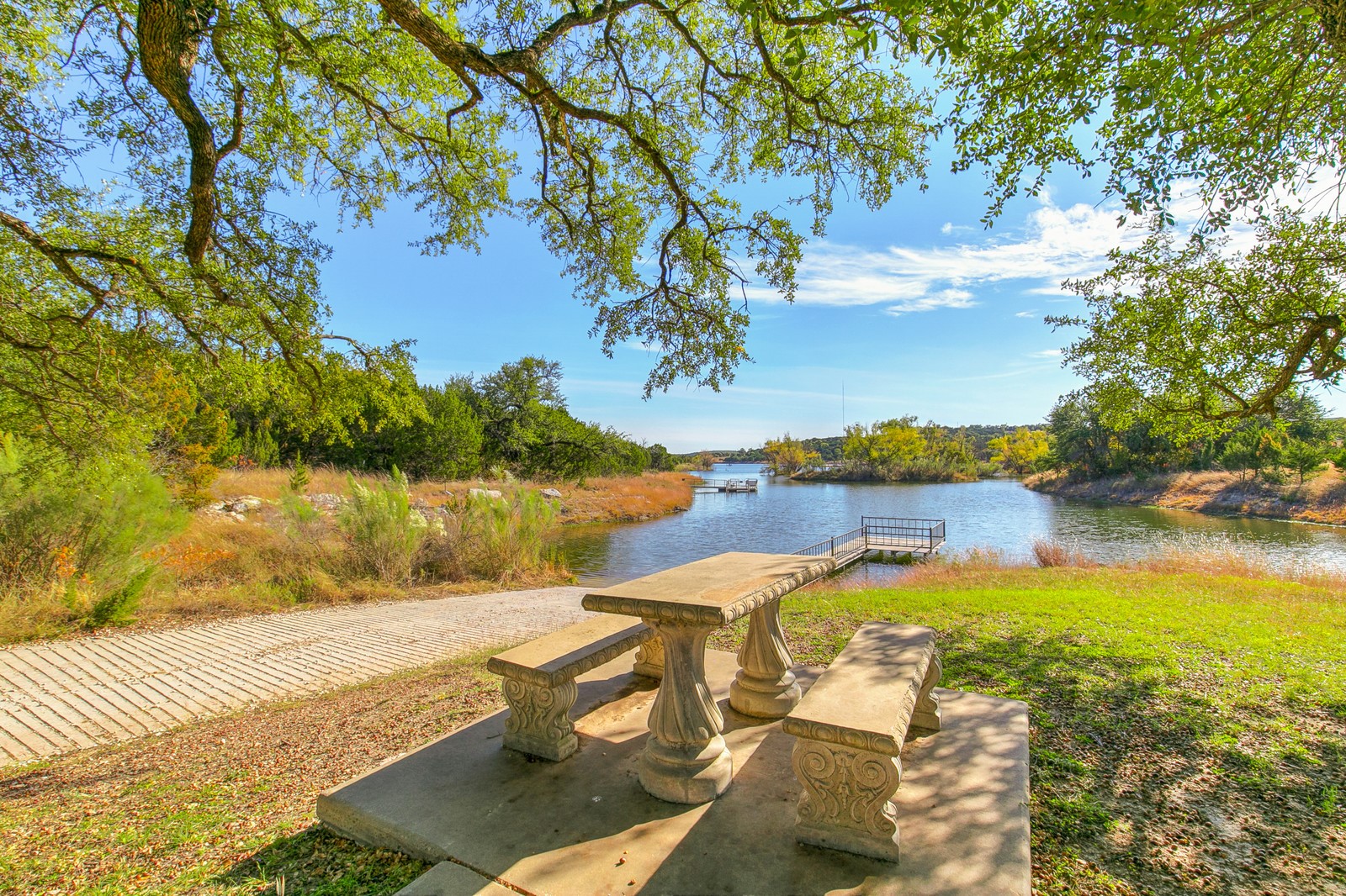 620 Anglers Point