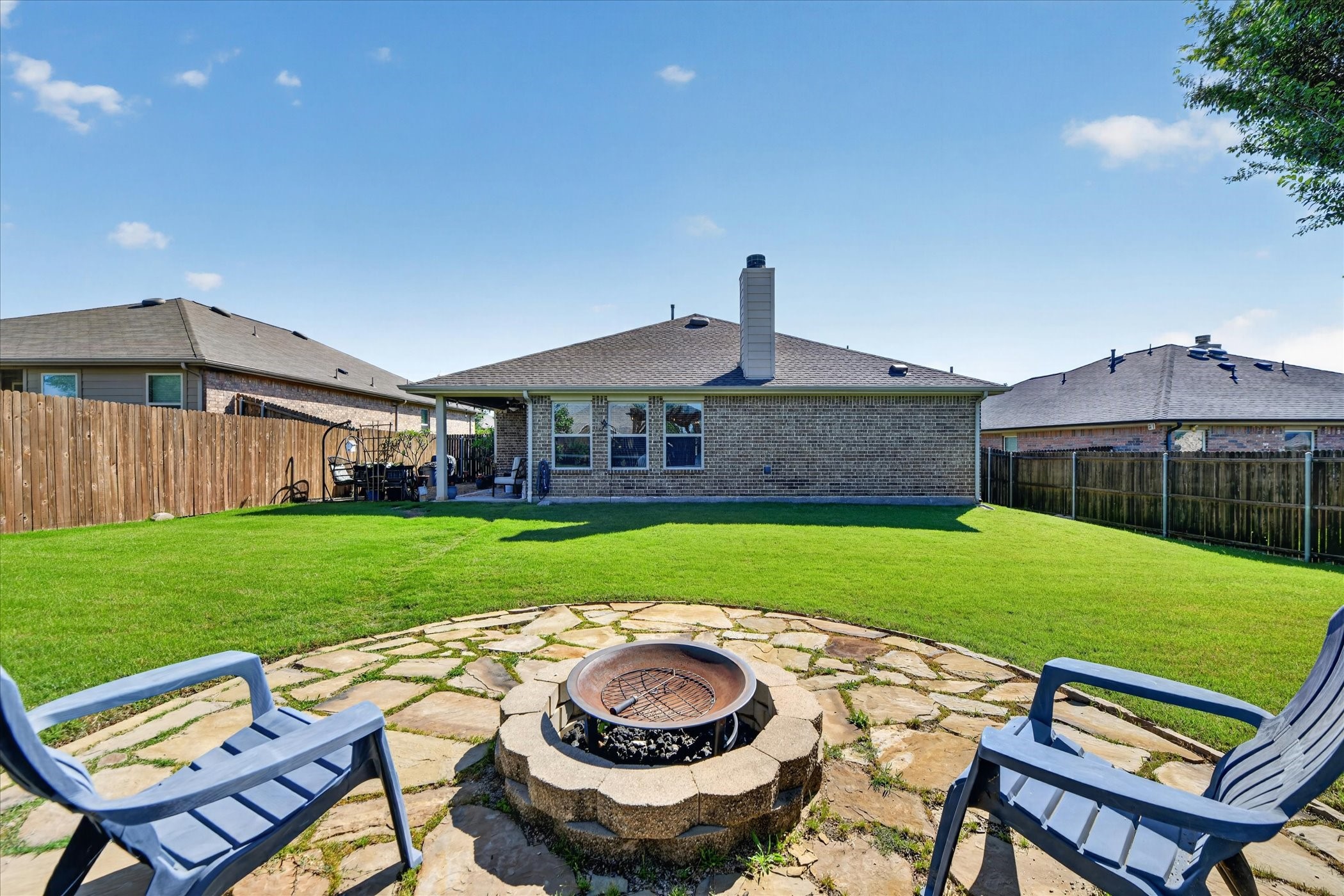 1328 Wysteria Lane