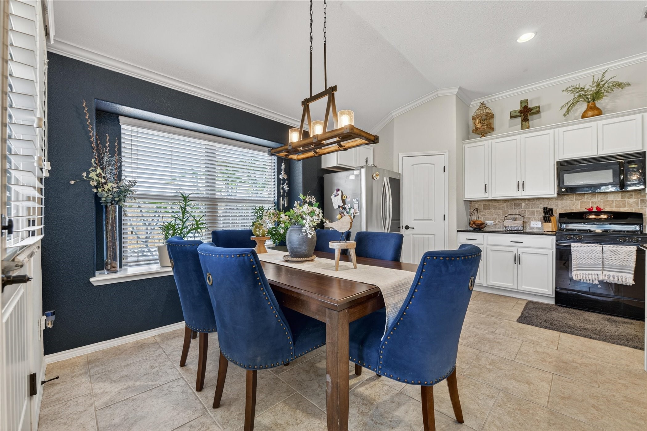 1328 Wysteria Lane