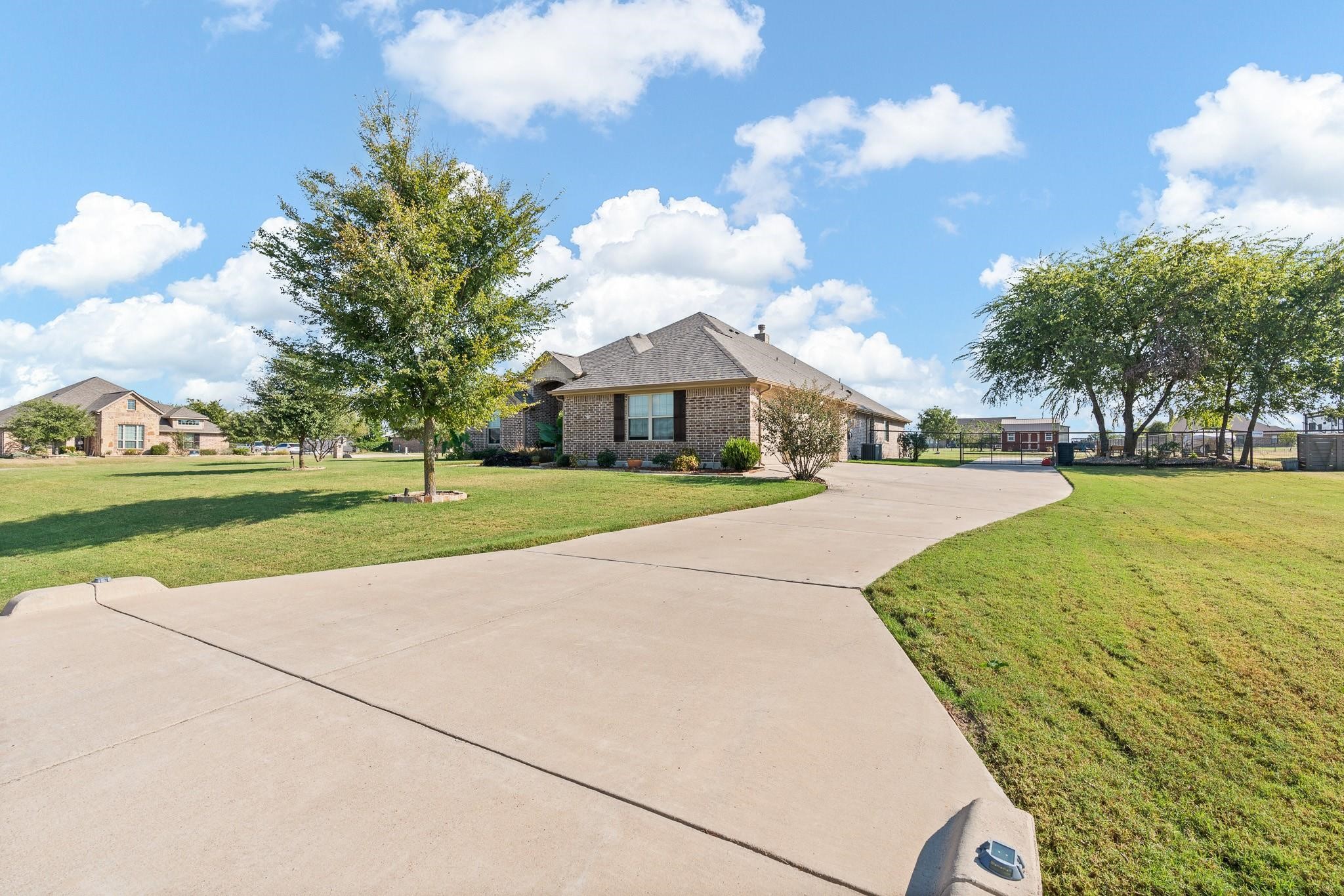8901 Hillview Drive