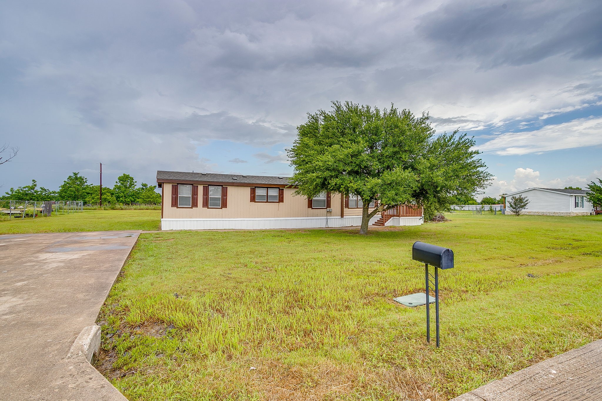 150 Hearne Lane