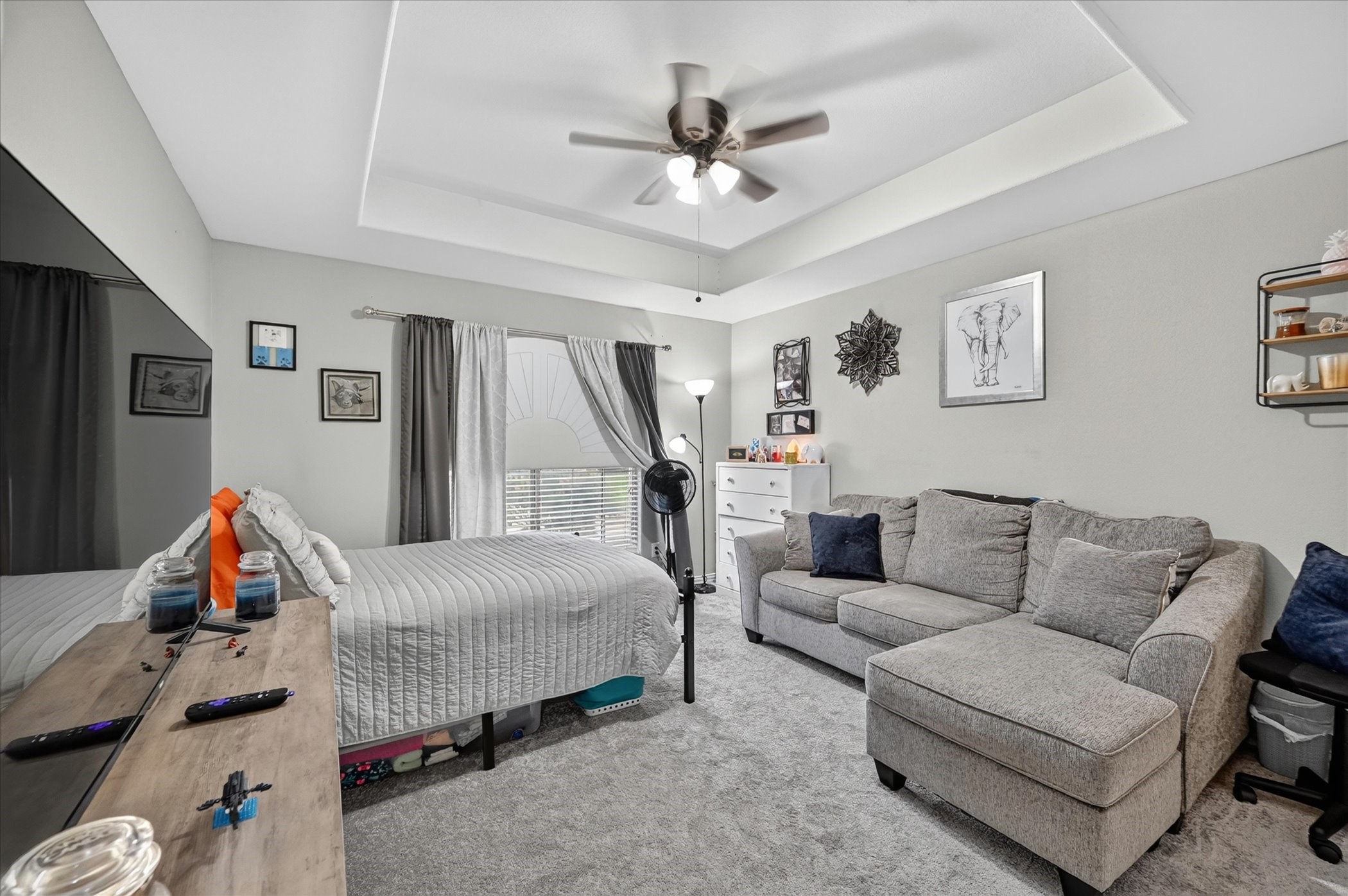 851 Bridle Path