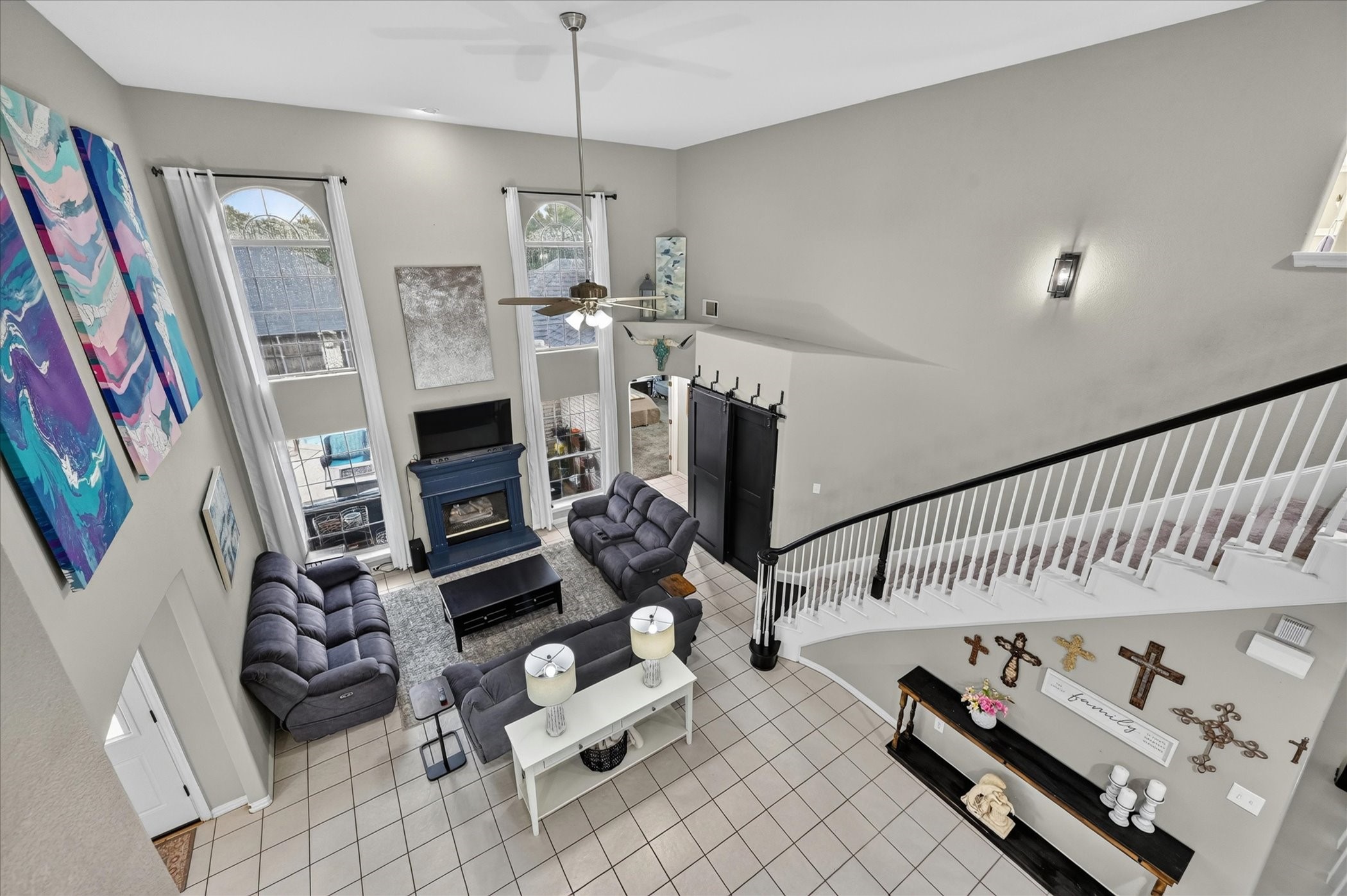 851 Bridle Path