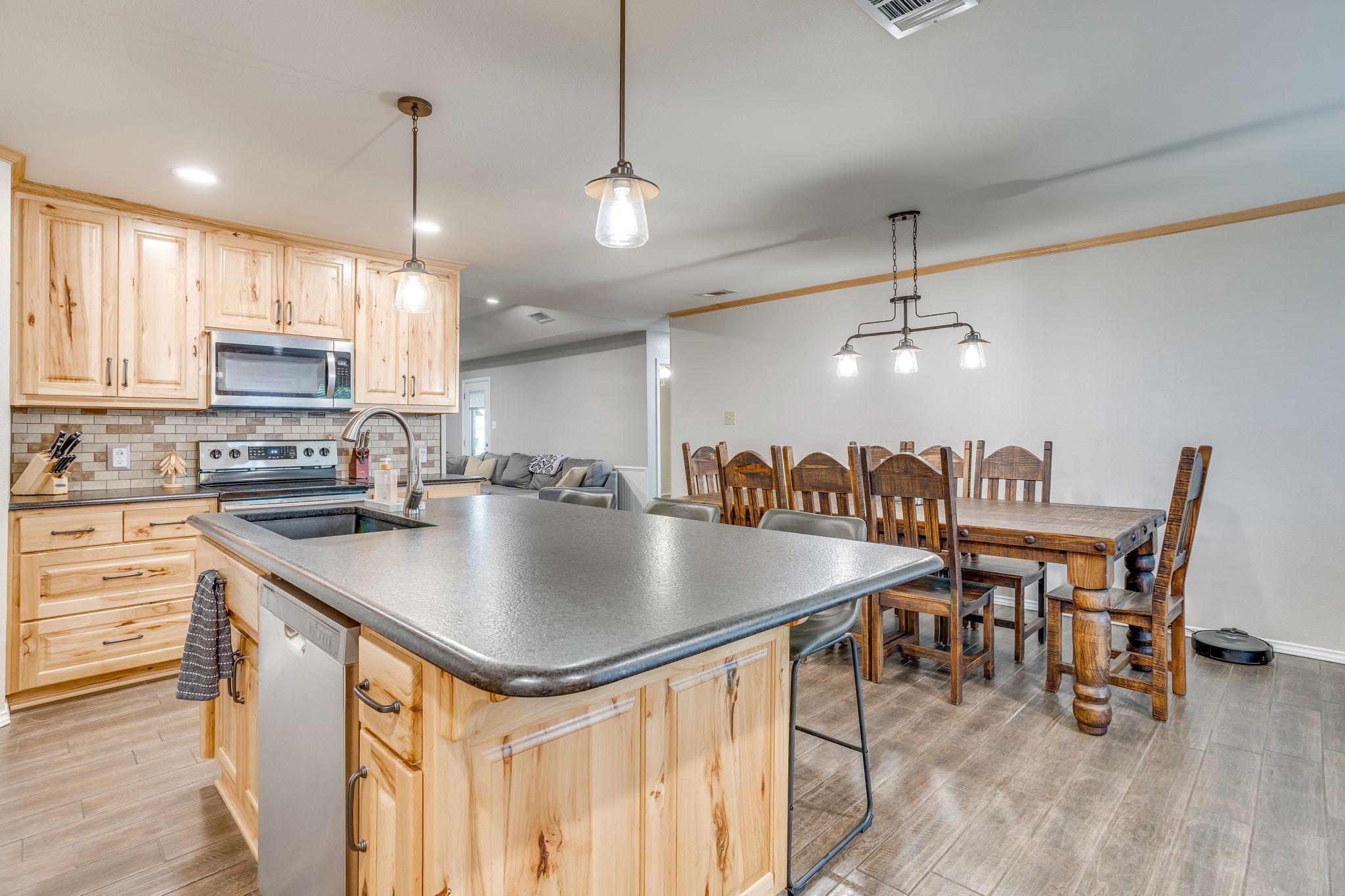 7008 County Road 527
