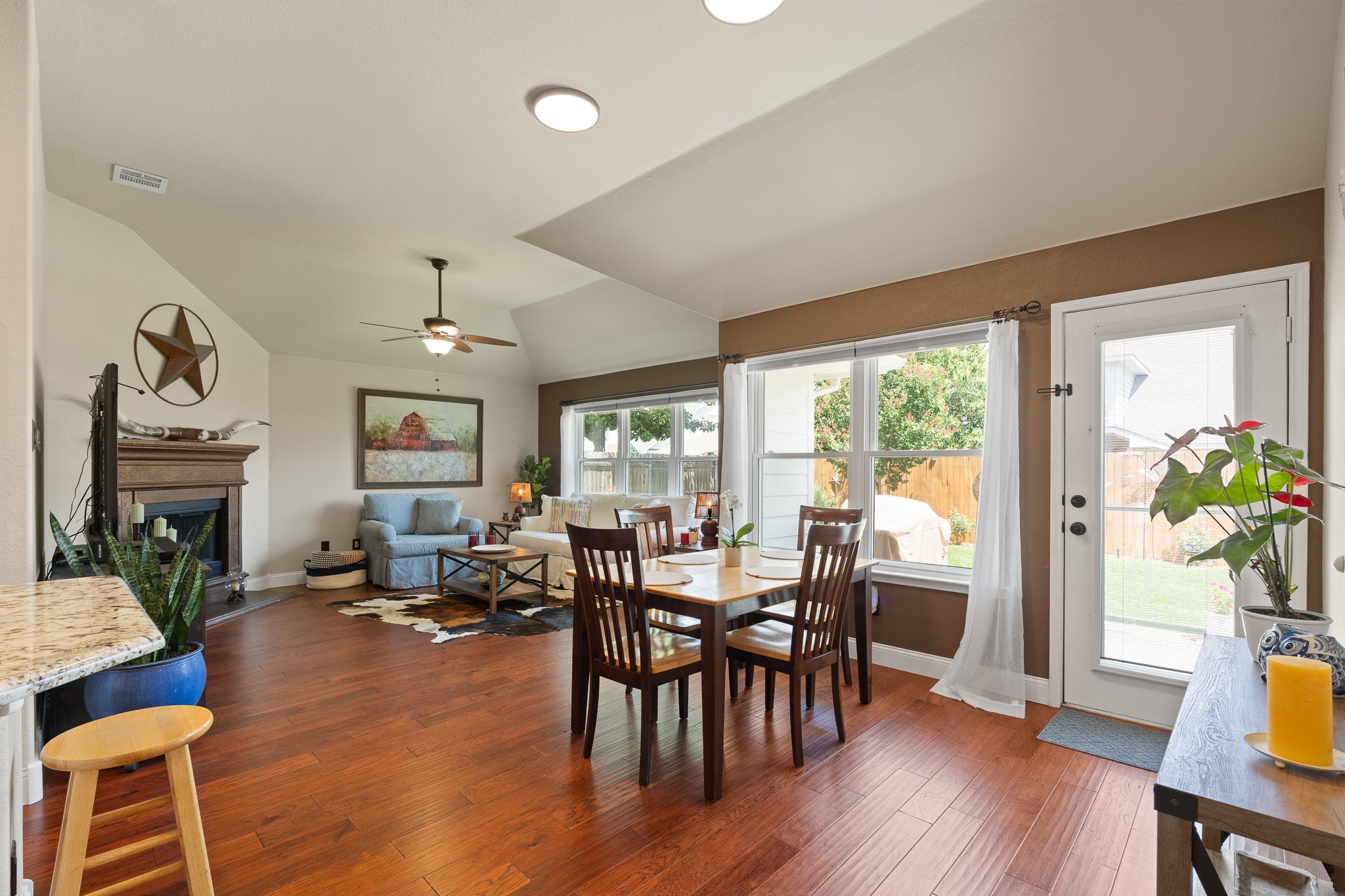 8436 Hawks Nest Drive