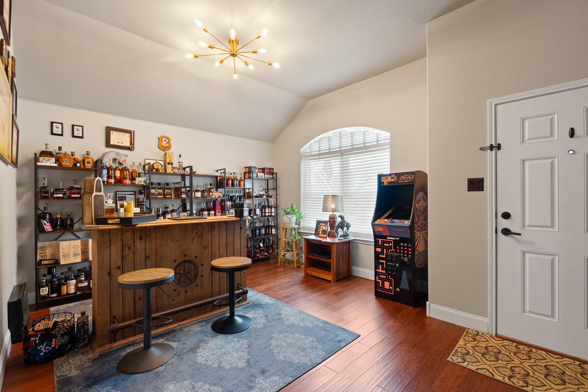 8436 Hawks Nest Drive