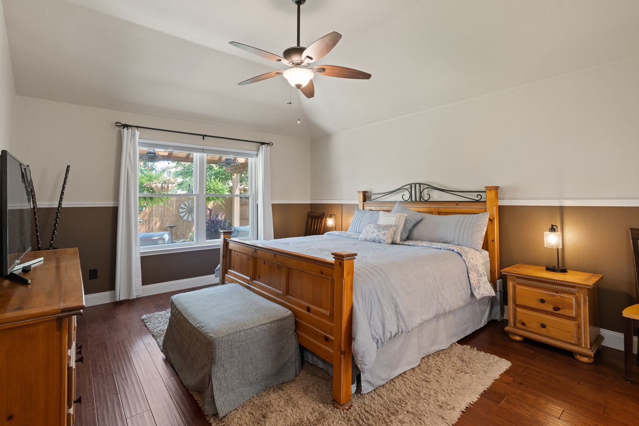 8436 Hawks Nest Drive