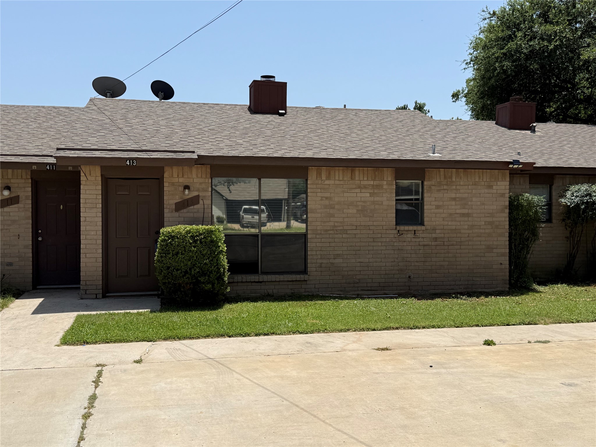 409 W 3rd Street